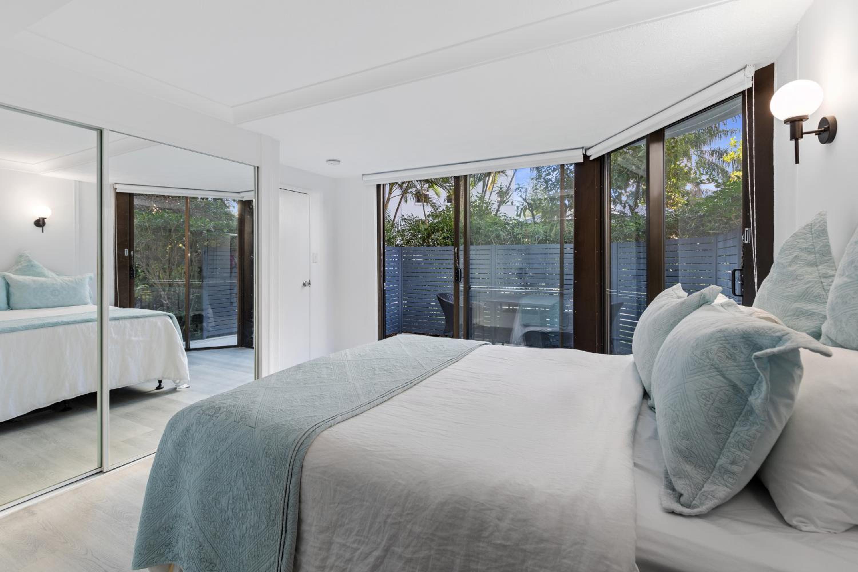 Two Superior Bedroom Apartment