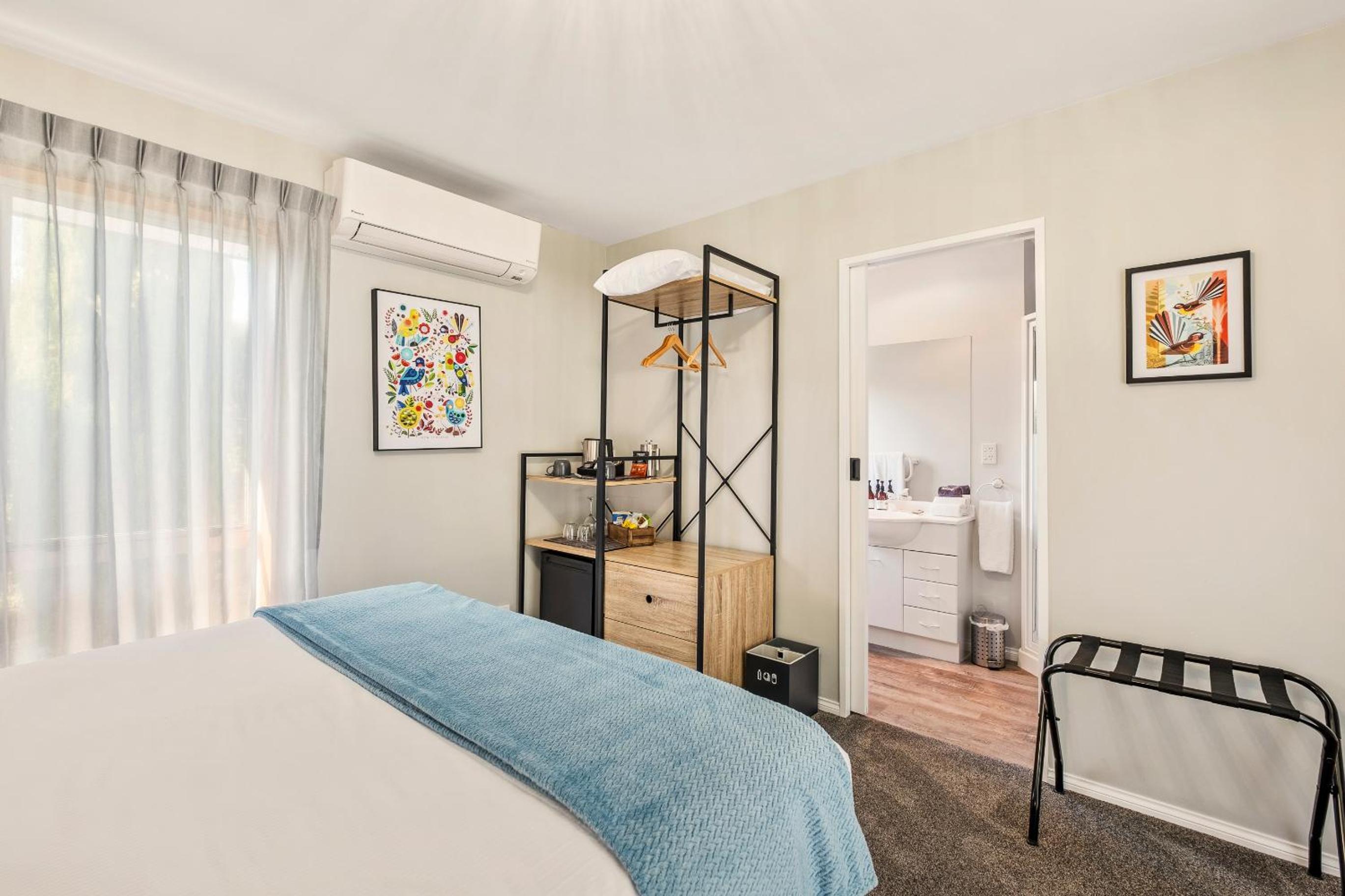 Deluxe Queen Room photo 3