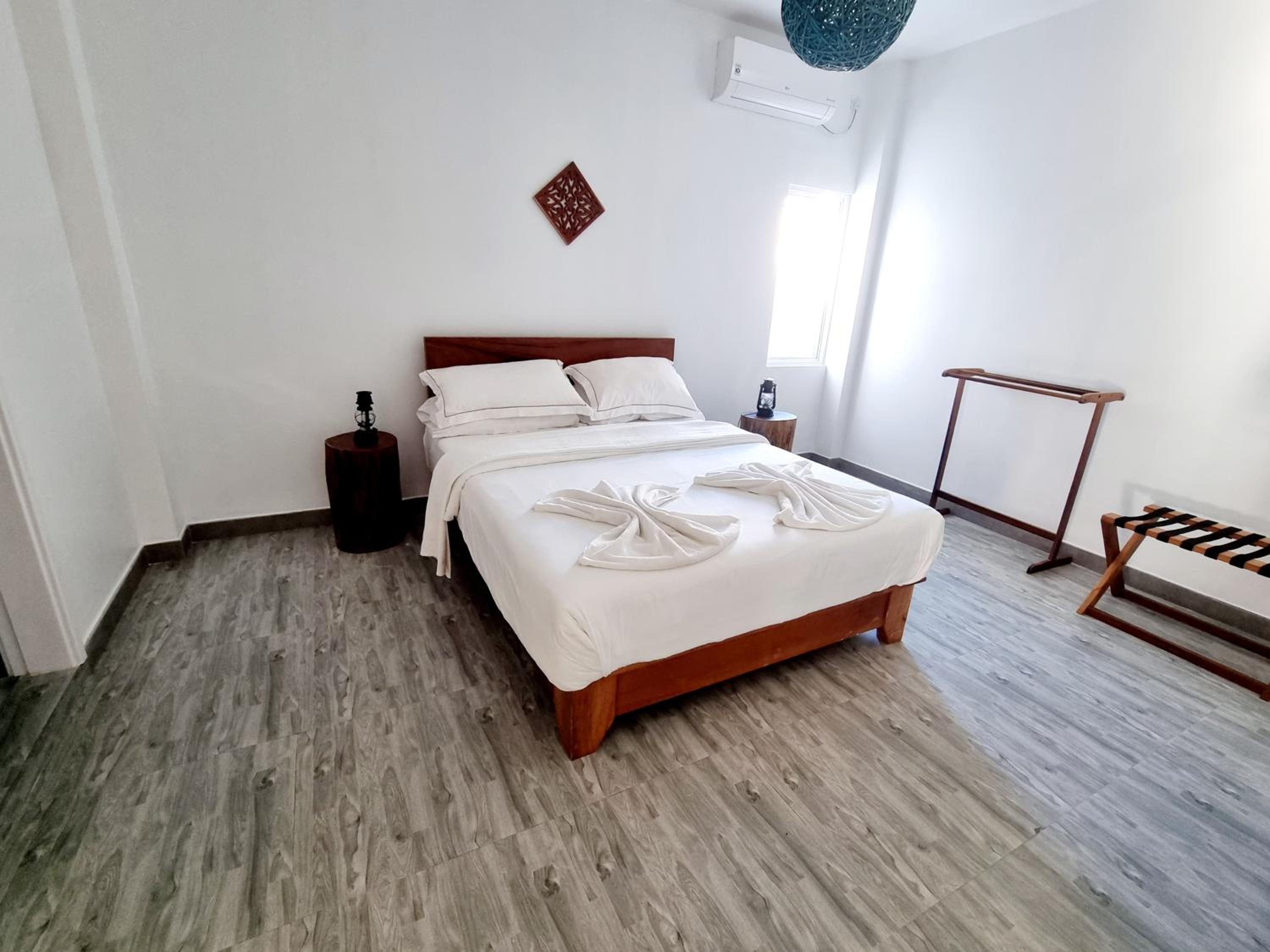 Standard Double Room - Photo 6