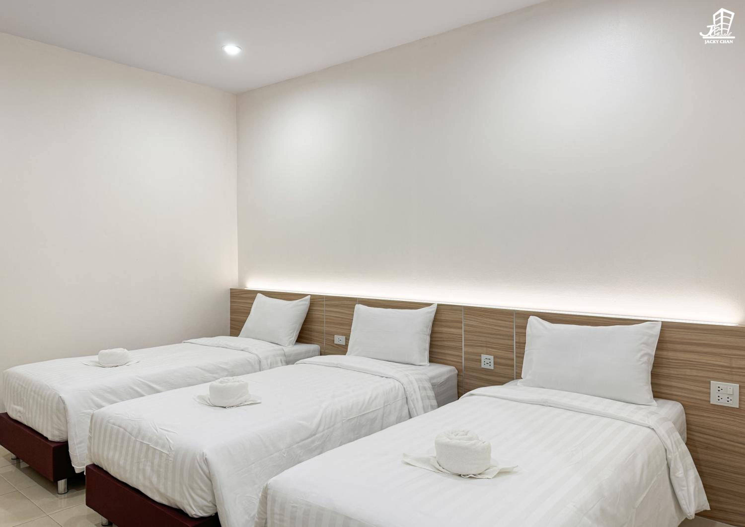 Classic Triple Room - Photo 6