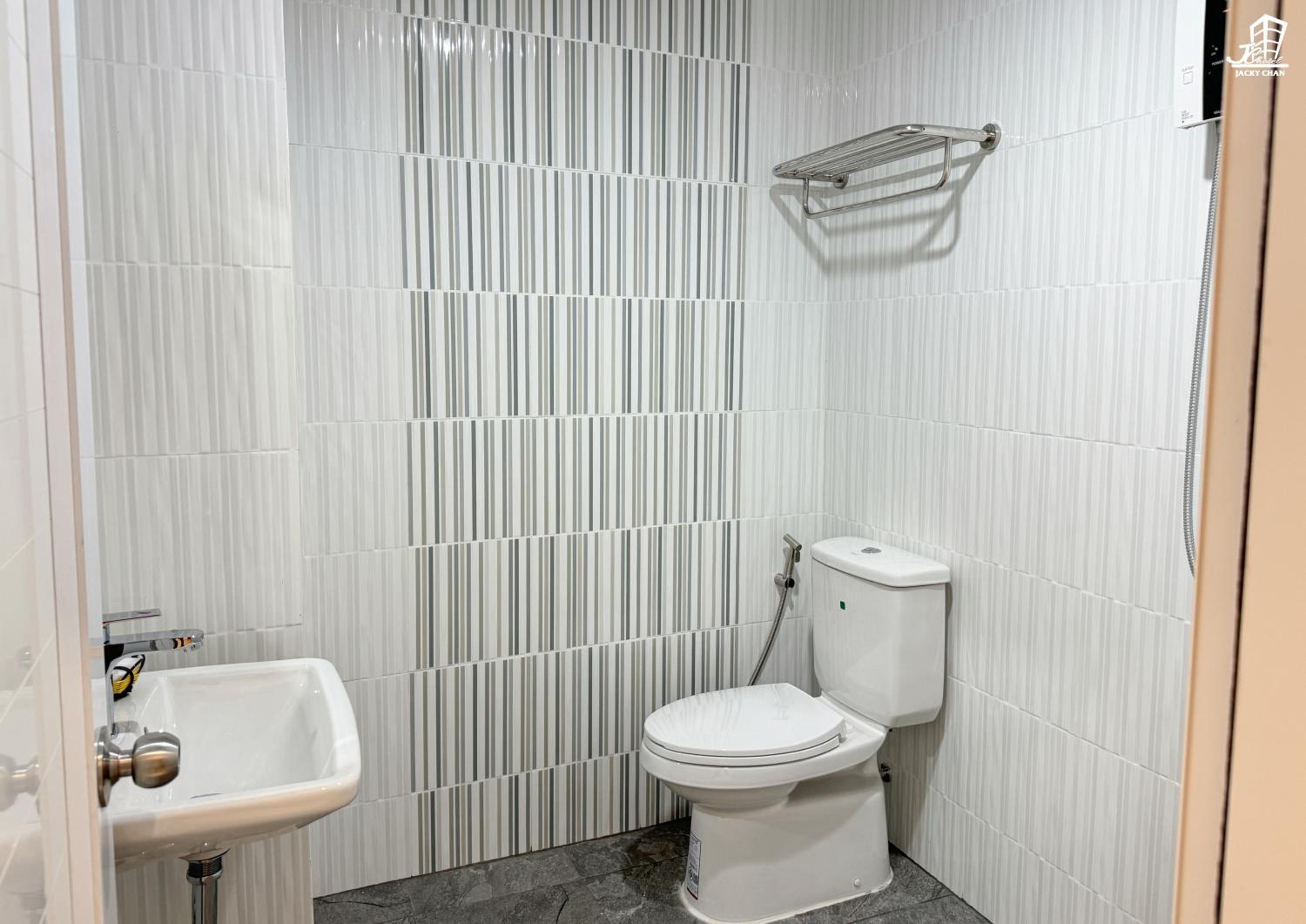Classic Triple Room - Photo 14