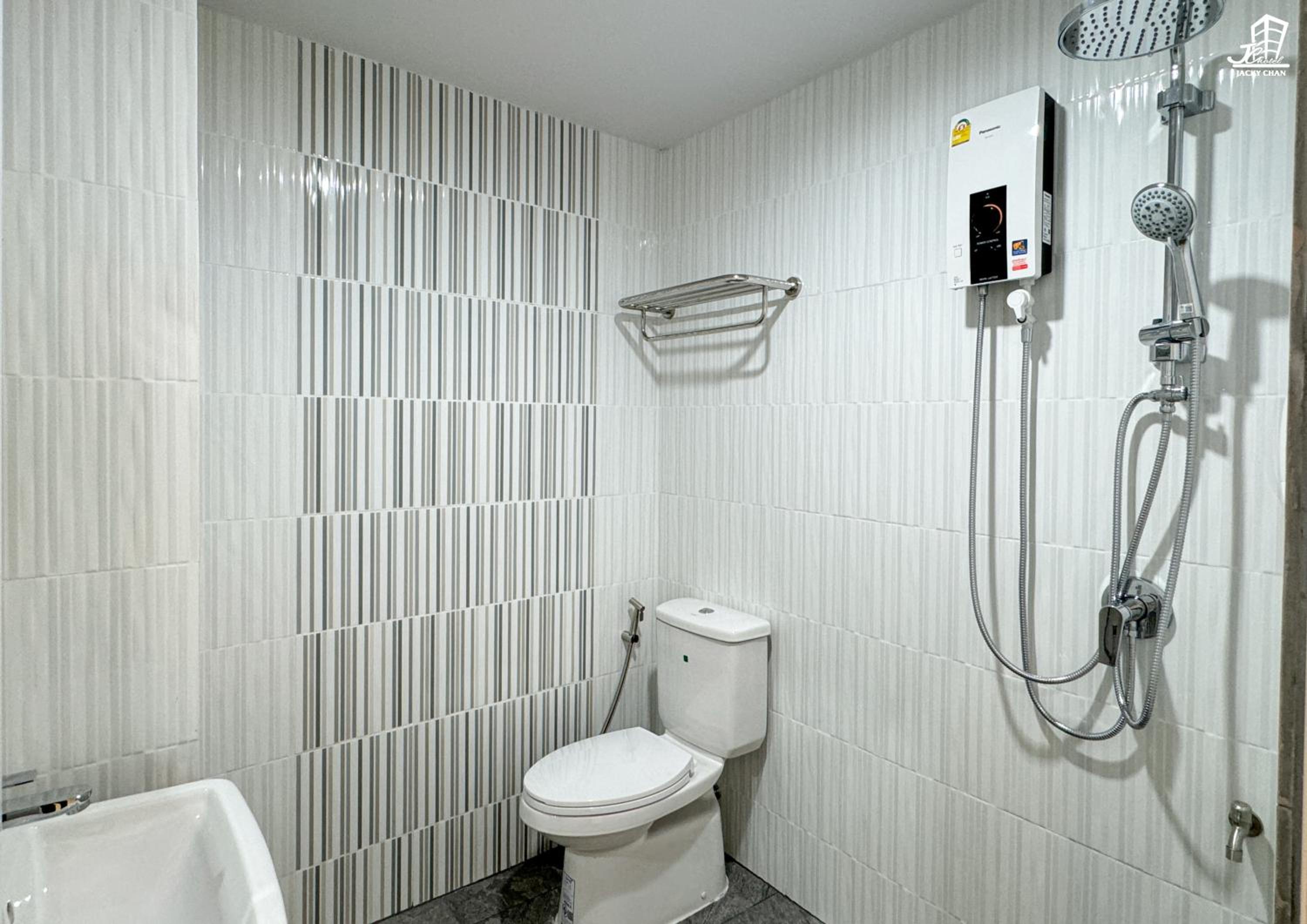 Classic Triple Room - Photo 15