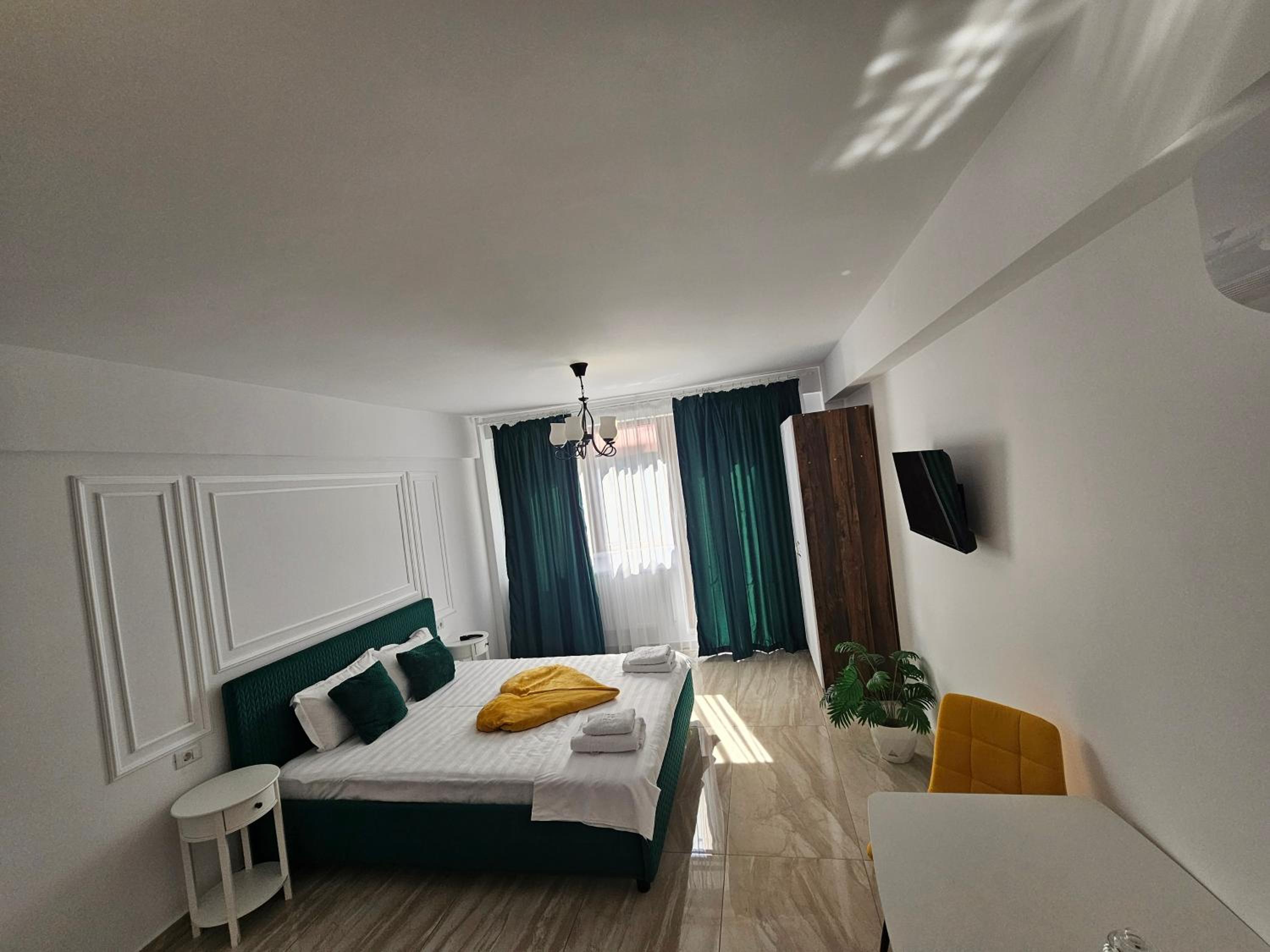 King Room with Spa Bath photo 3