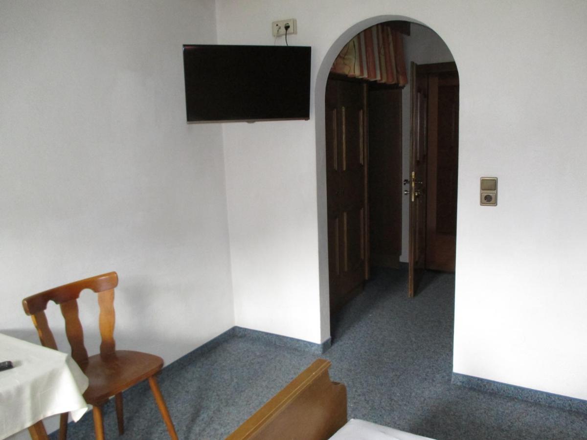 Single Room photo 3