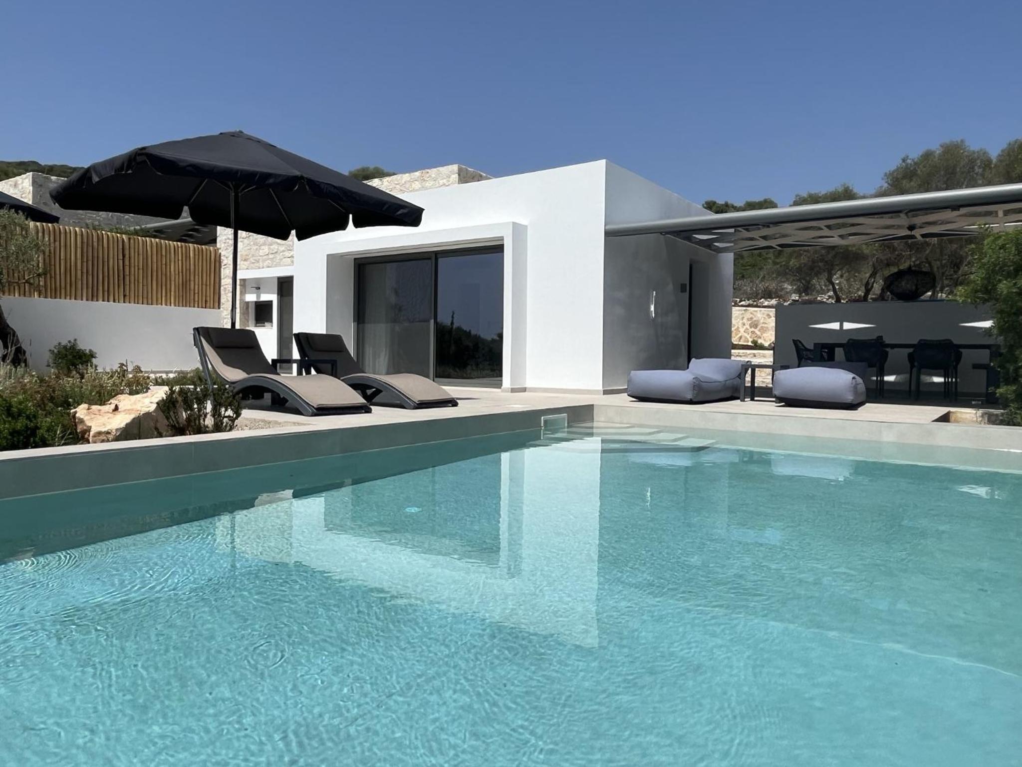 Villa with Sea View photo 2