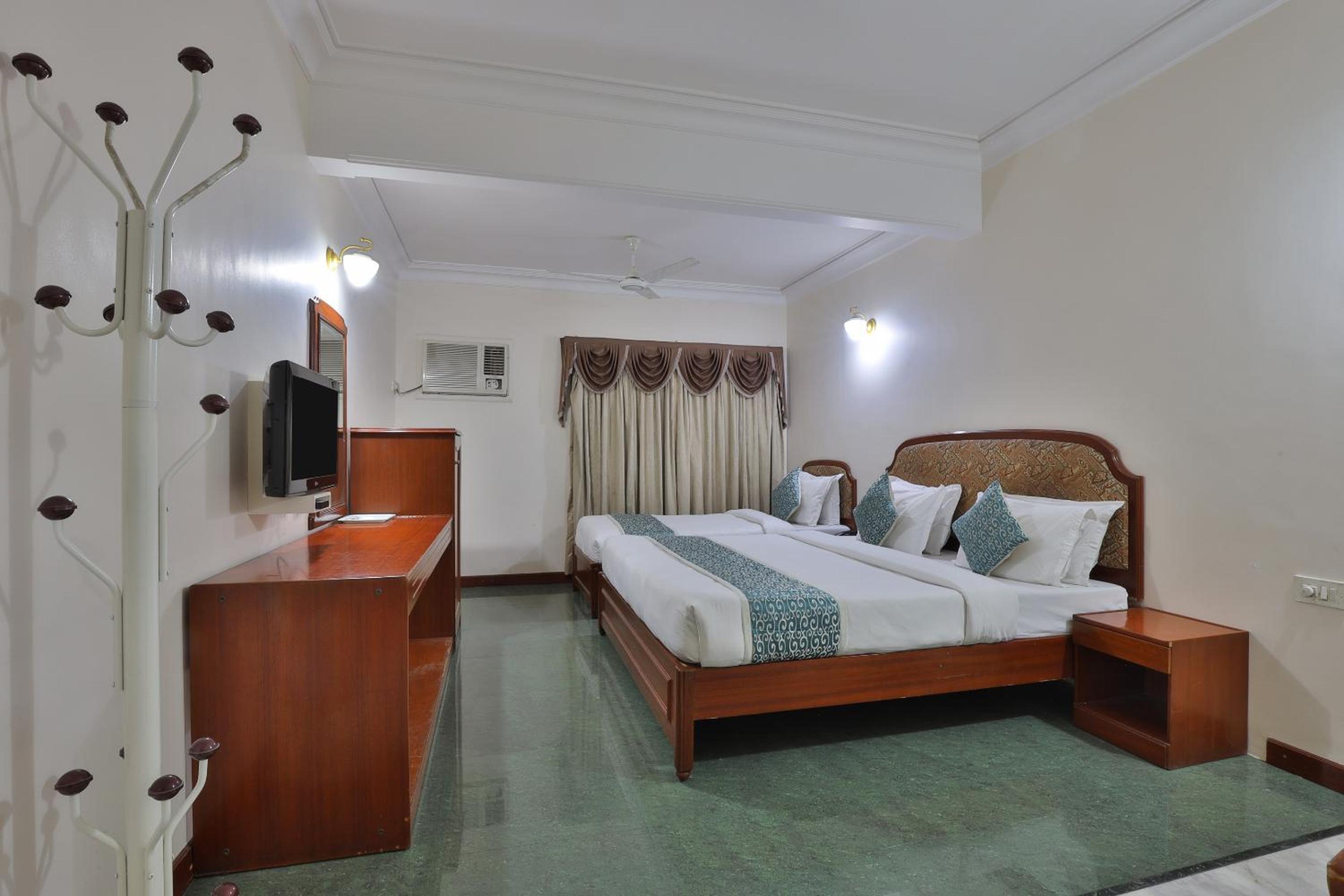 Executive Triple Room - Photo 1