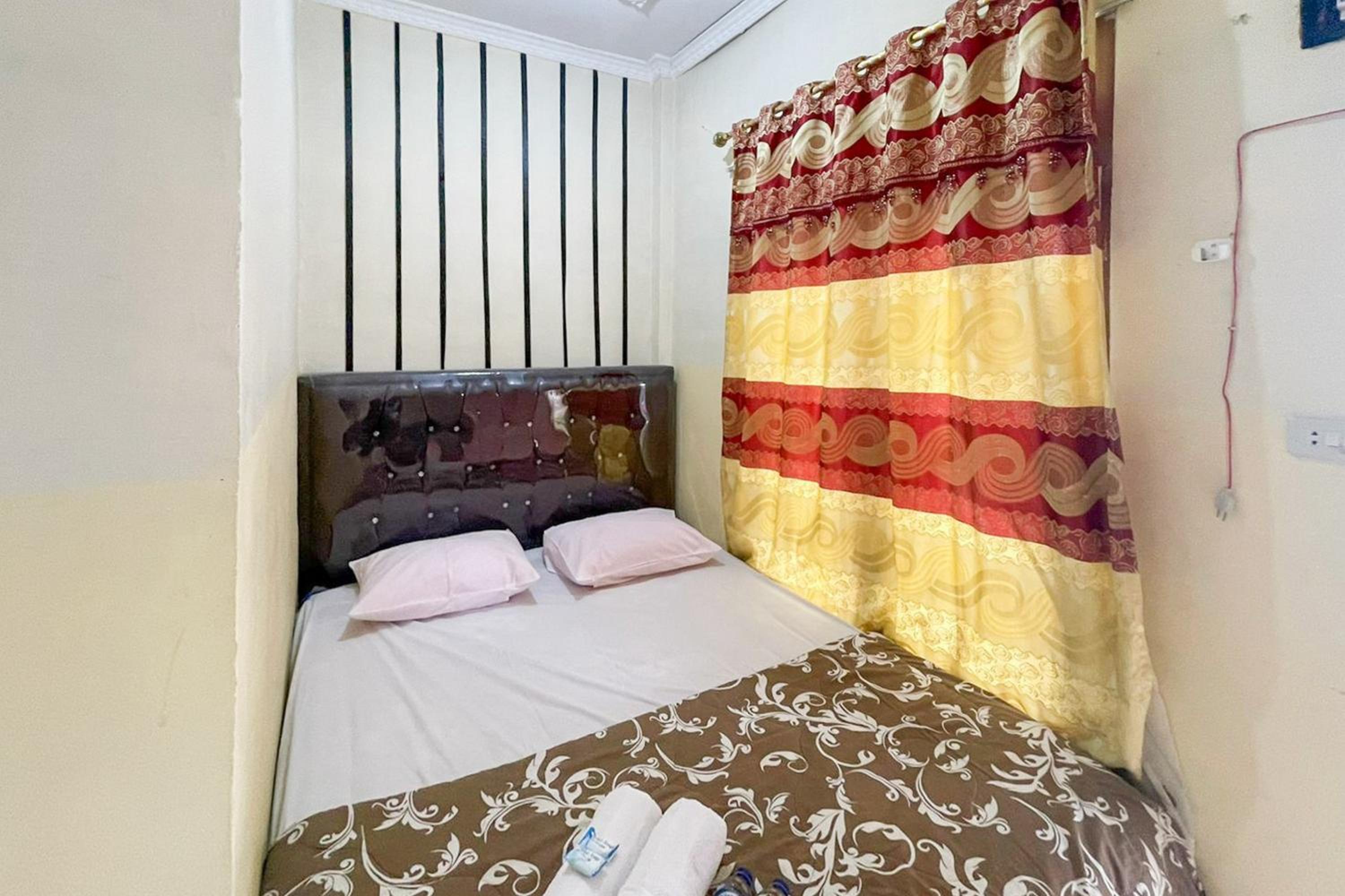 Standard Double Room photo 2
