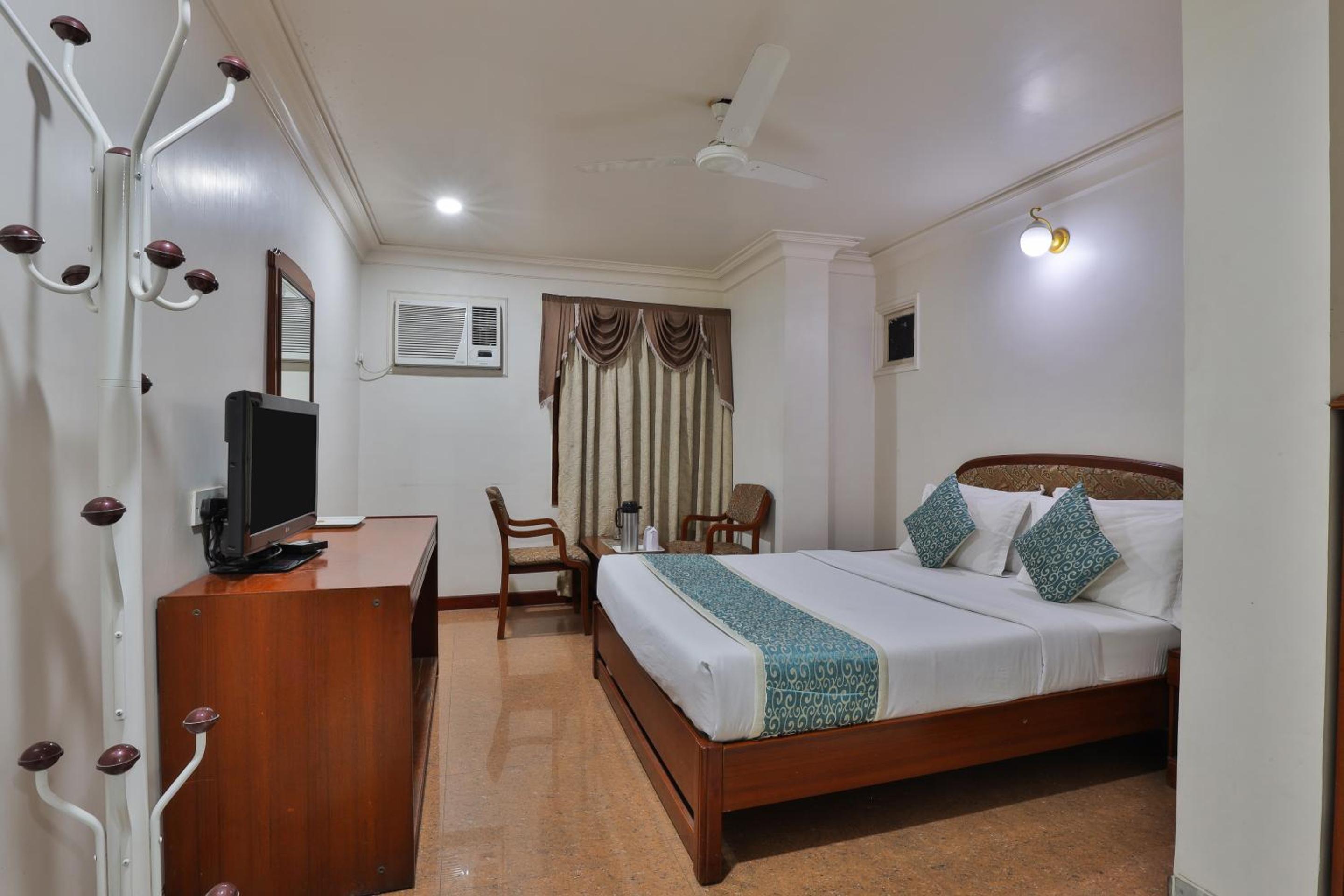 Deluxe Double Room - Photo 1