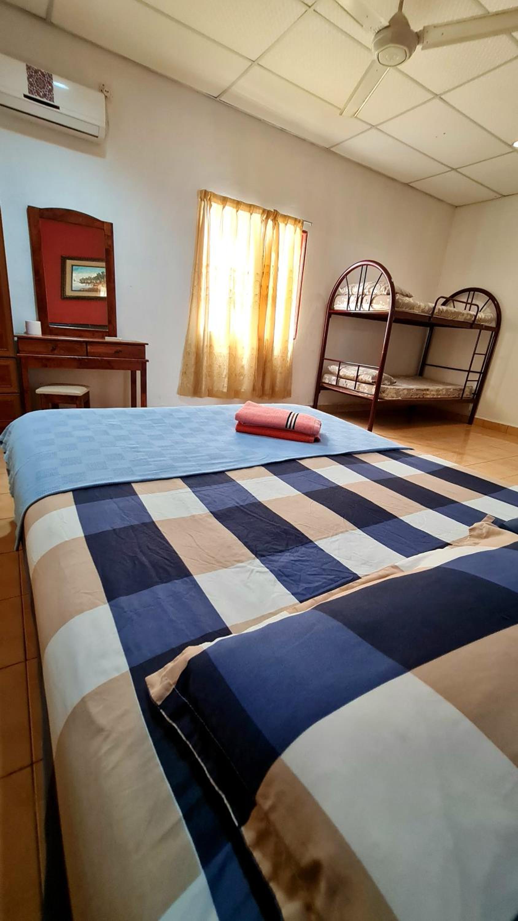 One-Bedroom House photo 3