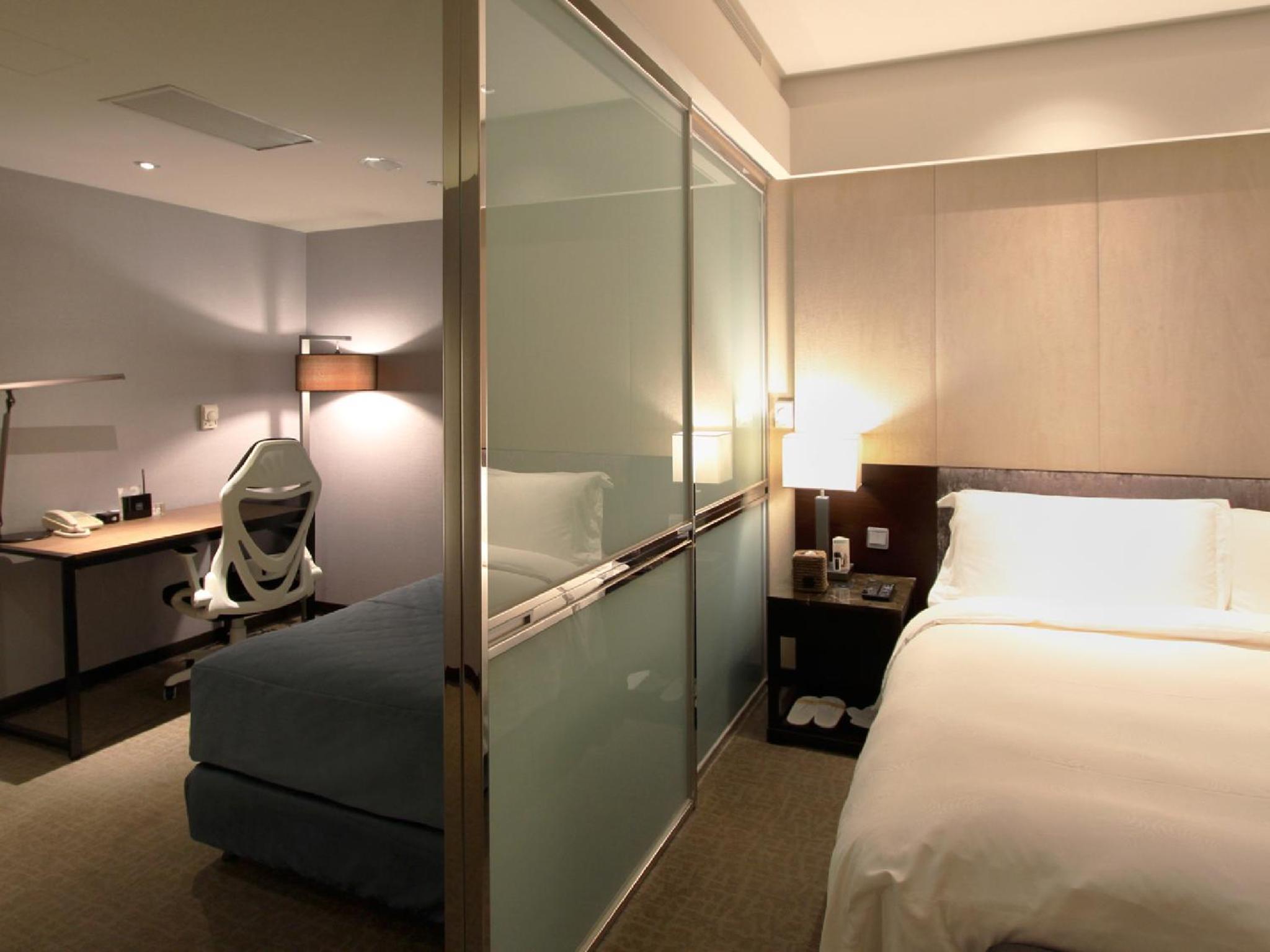 Suite with Sofa Bed photo 2