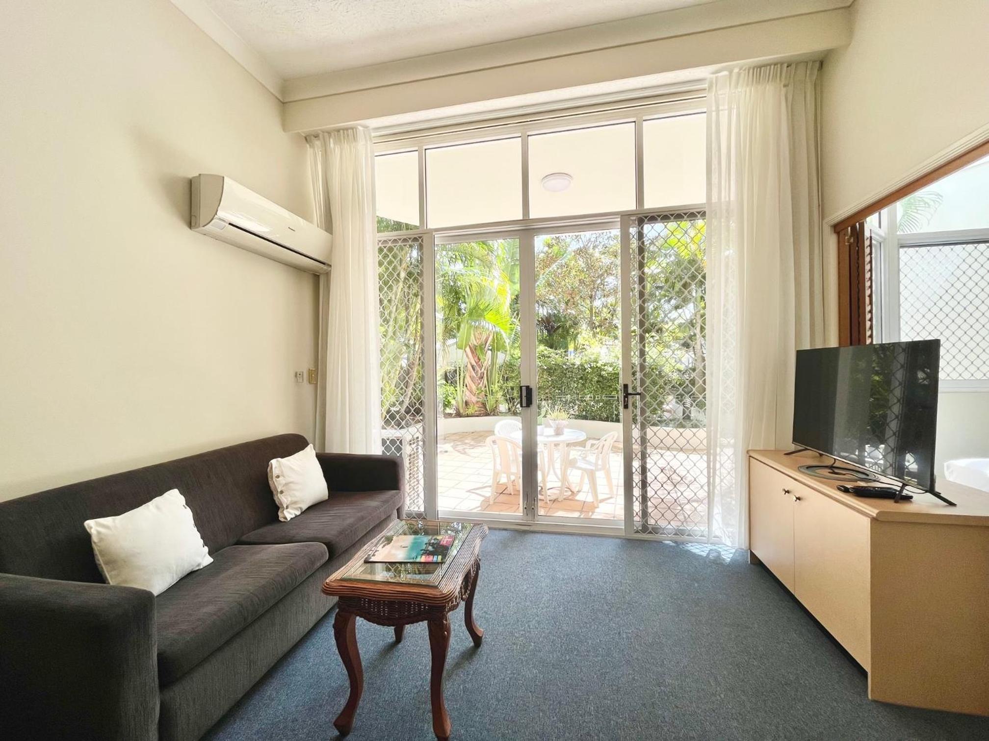 1 Bedroom Garden View Spa Apartment