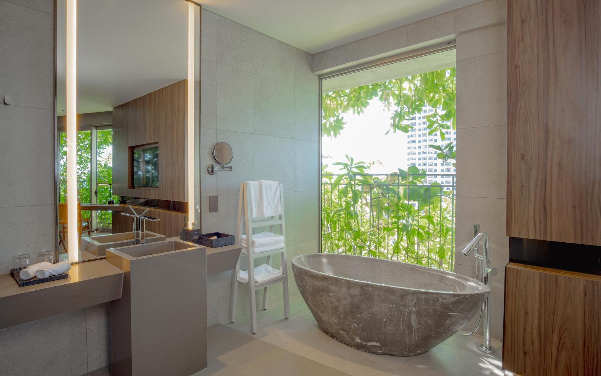 Deluxe Double Room Partial Sea View and Bathtub - Daily Afternoon Tea Inclusive - Photo 3