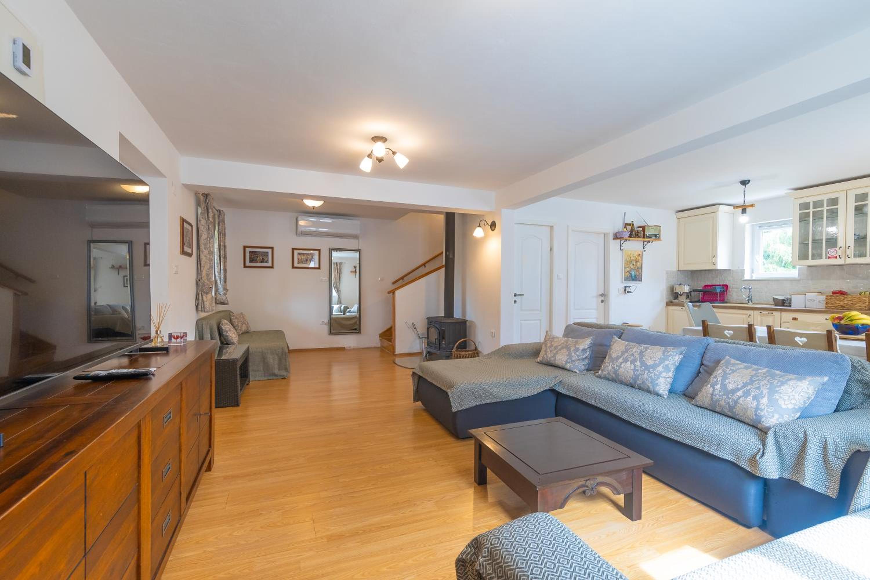 Three-Bedroom Chalet photo 1