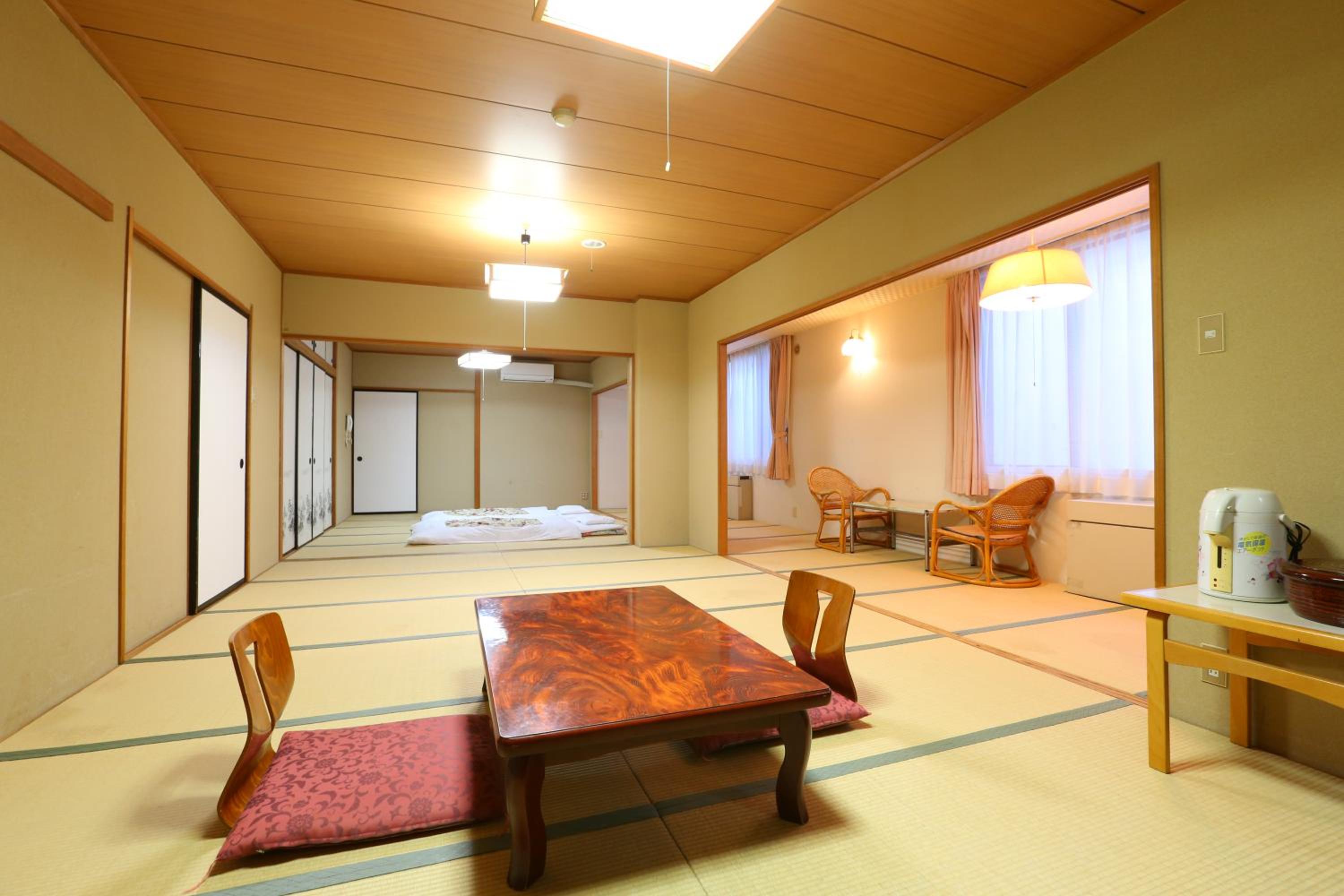 Family Room with Bathroom photo 2