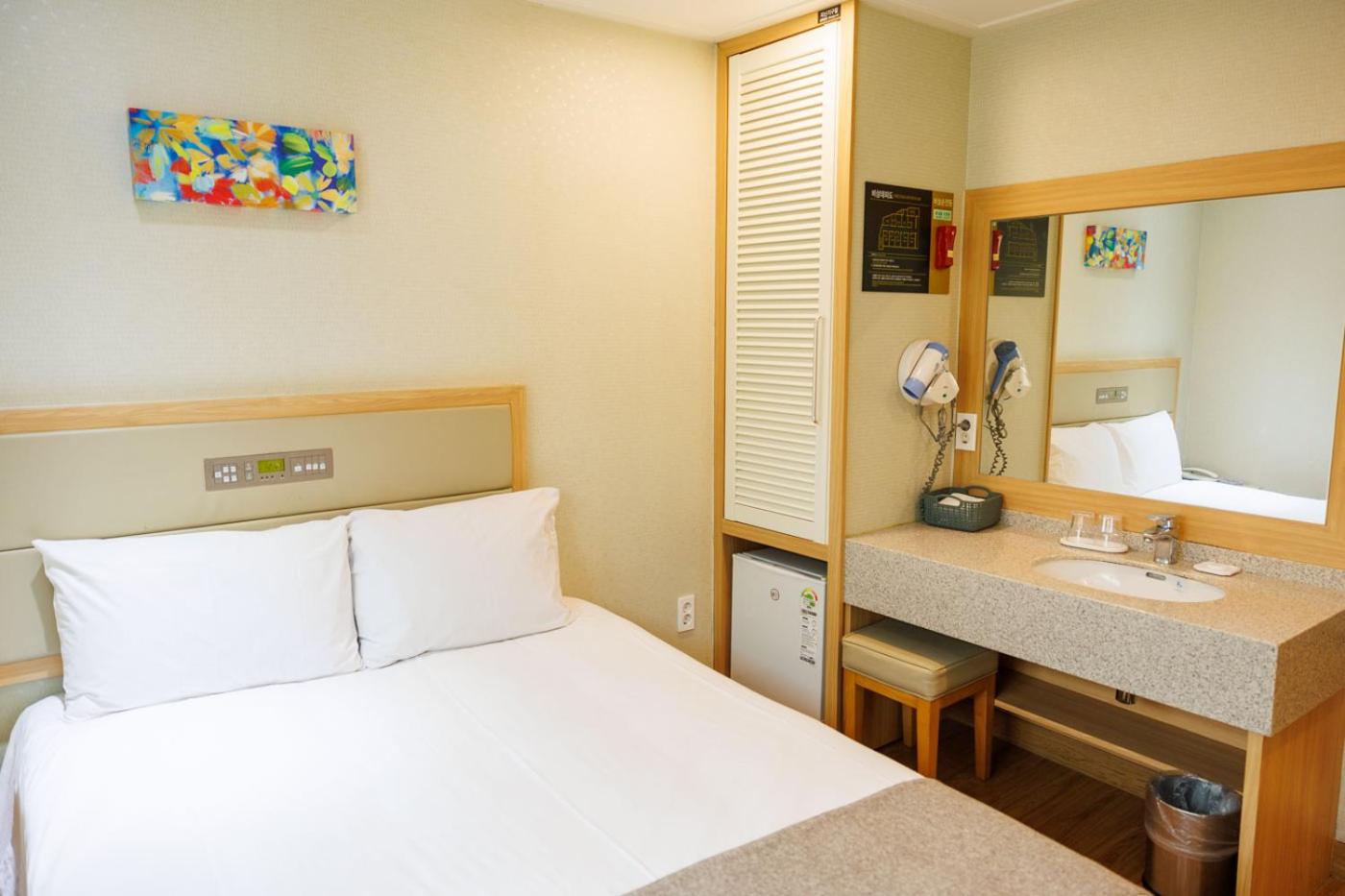 Double Room - Annex