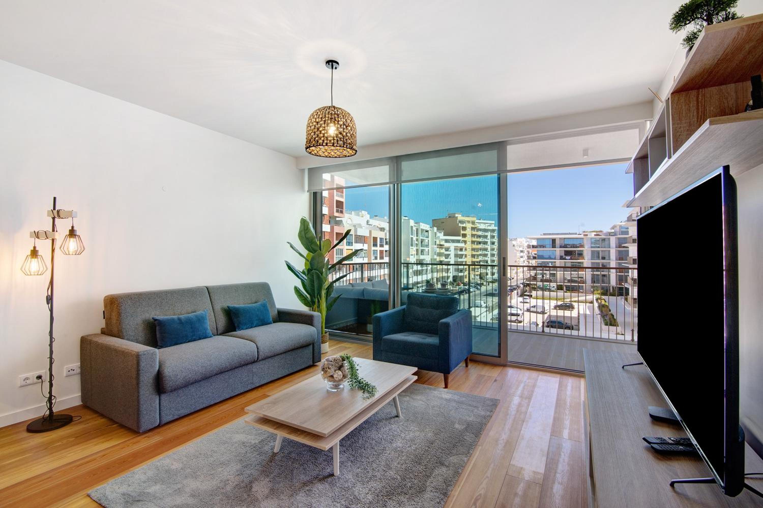Superior One-Bedroom Apartment With Balcony