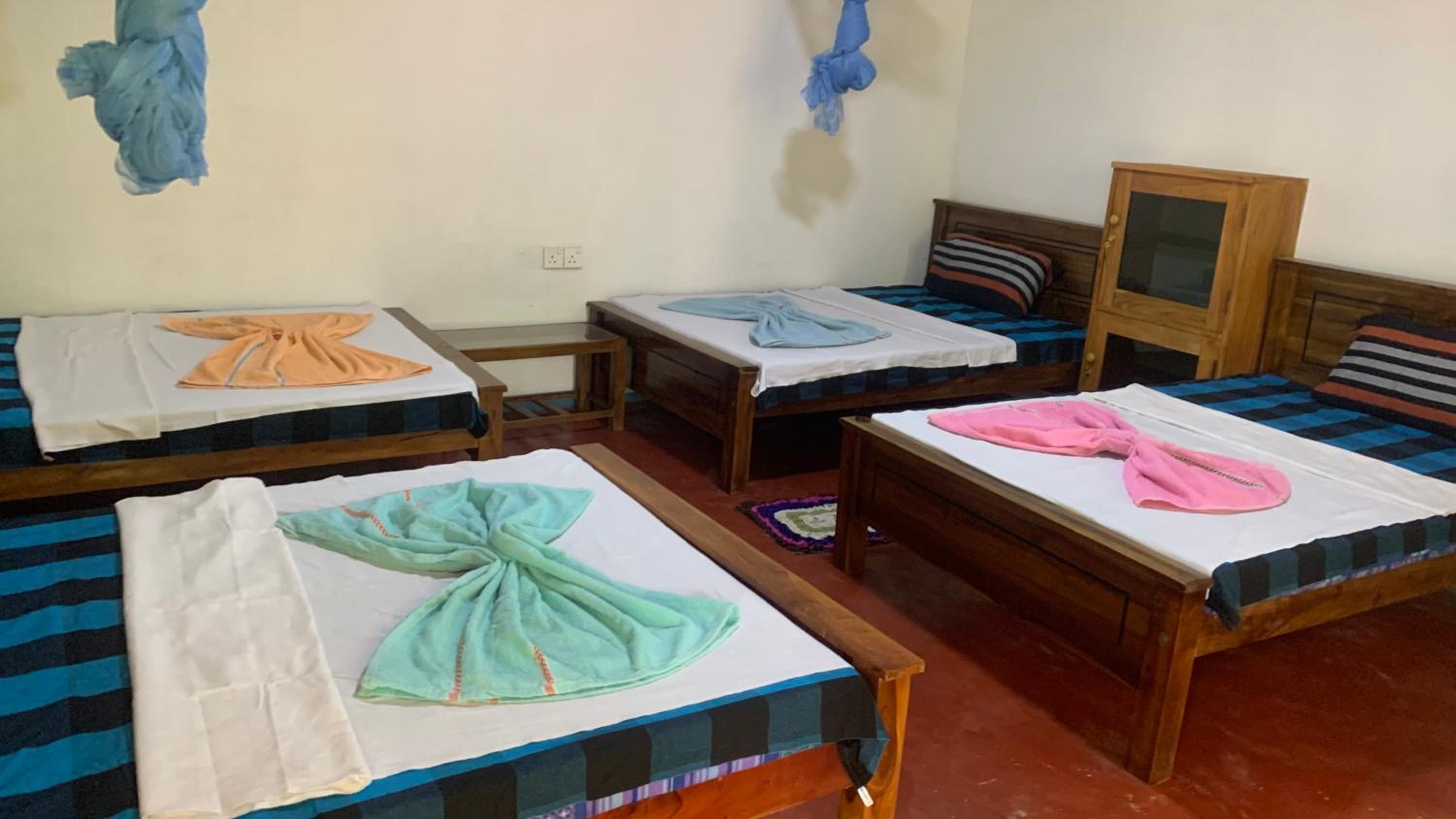 4-Bed Female Dormitory Room photo 2