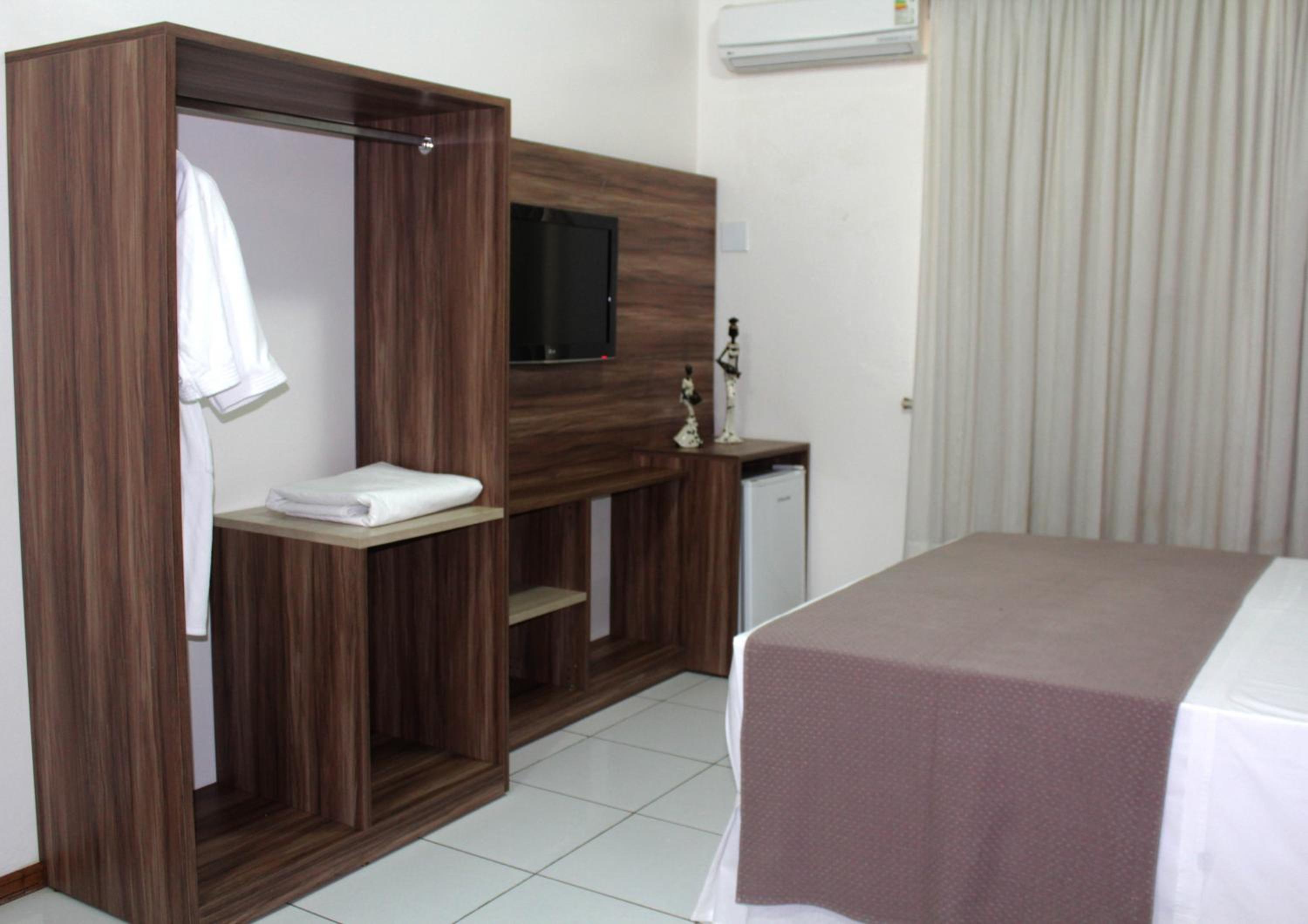 Double Room - Photo 9