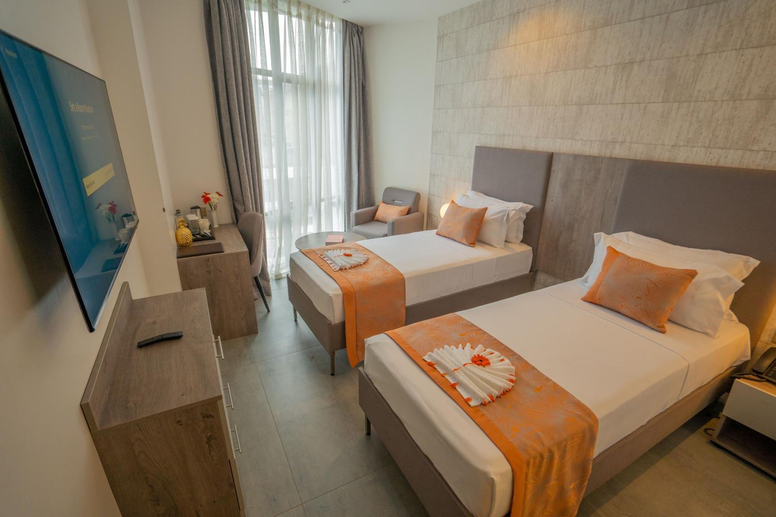 Deluxe Twin Room