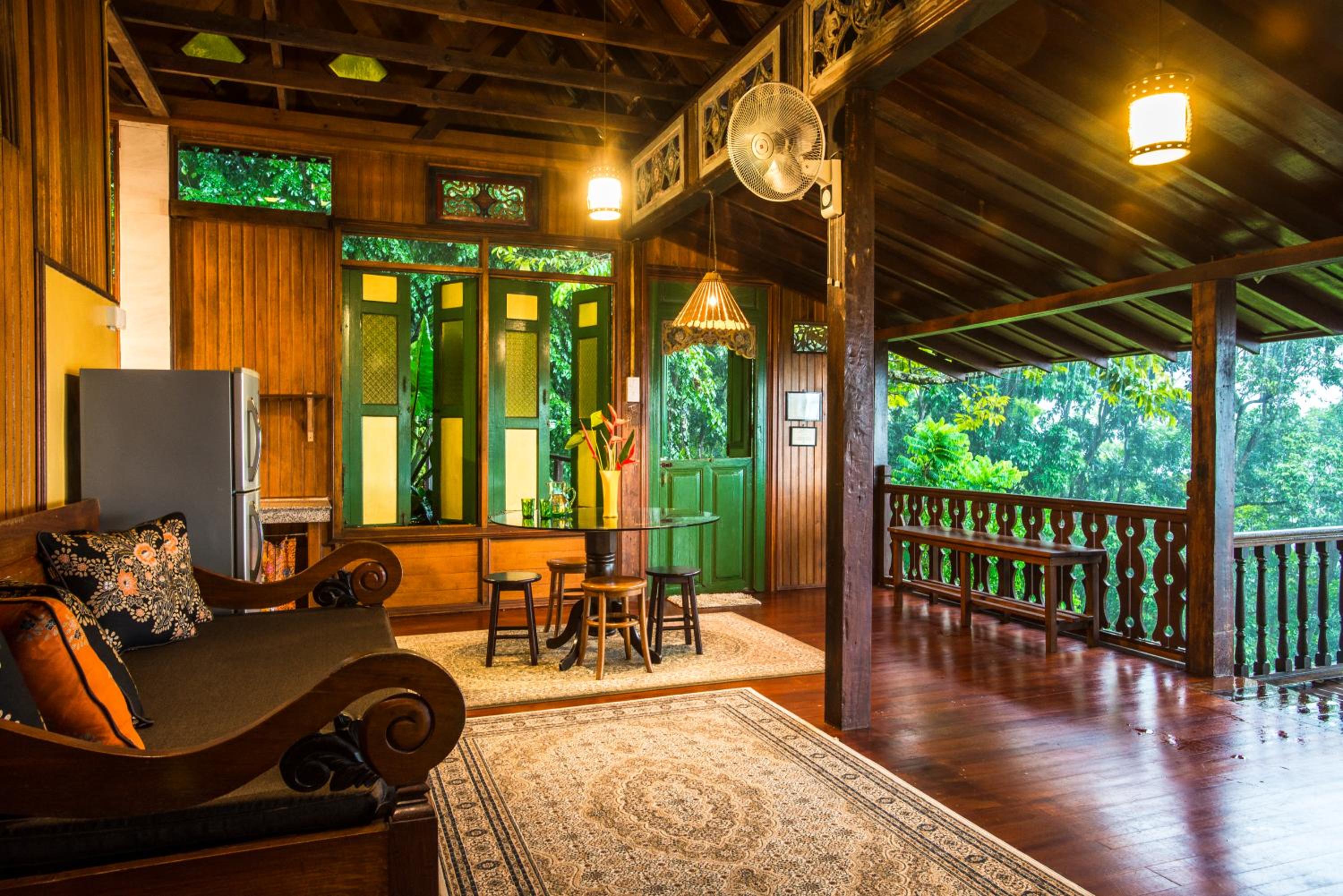 Two-Bedroom Villa (Emas House - Open Concept) photo 2
