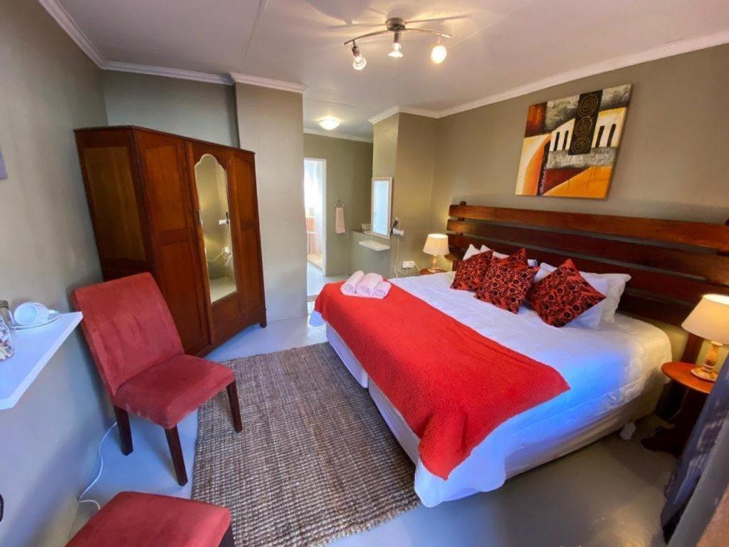 Deluxe Family Room photo 1