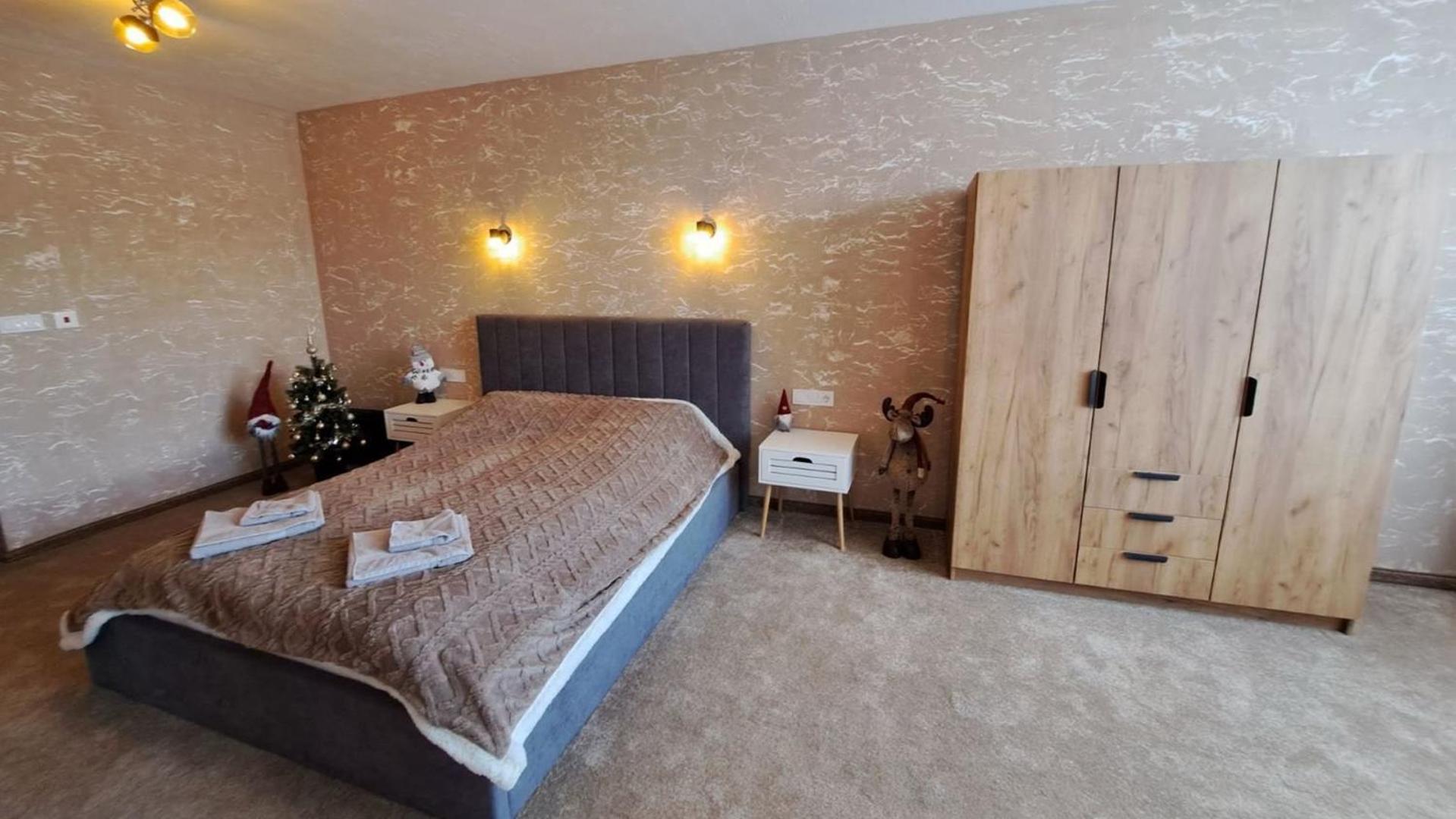 Two-Bedroom Deluxe Apartment with Garden View photo 1