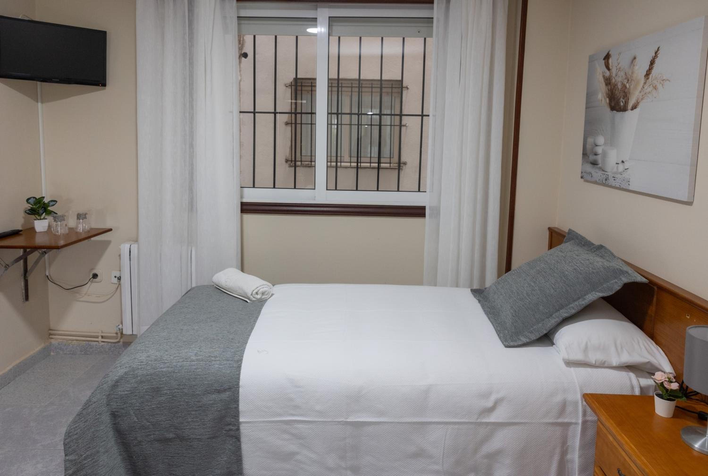 Double Room - Disability Access photo 2