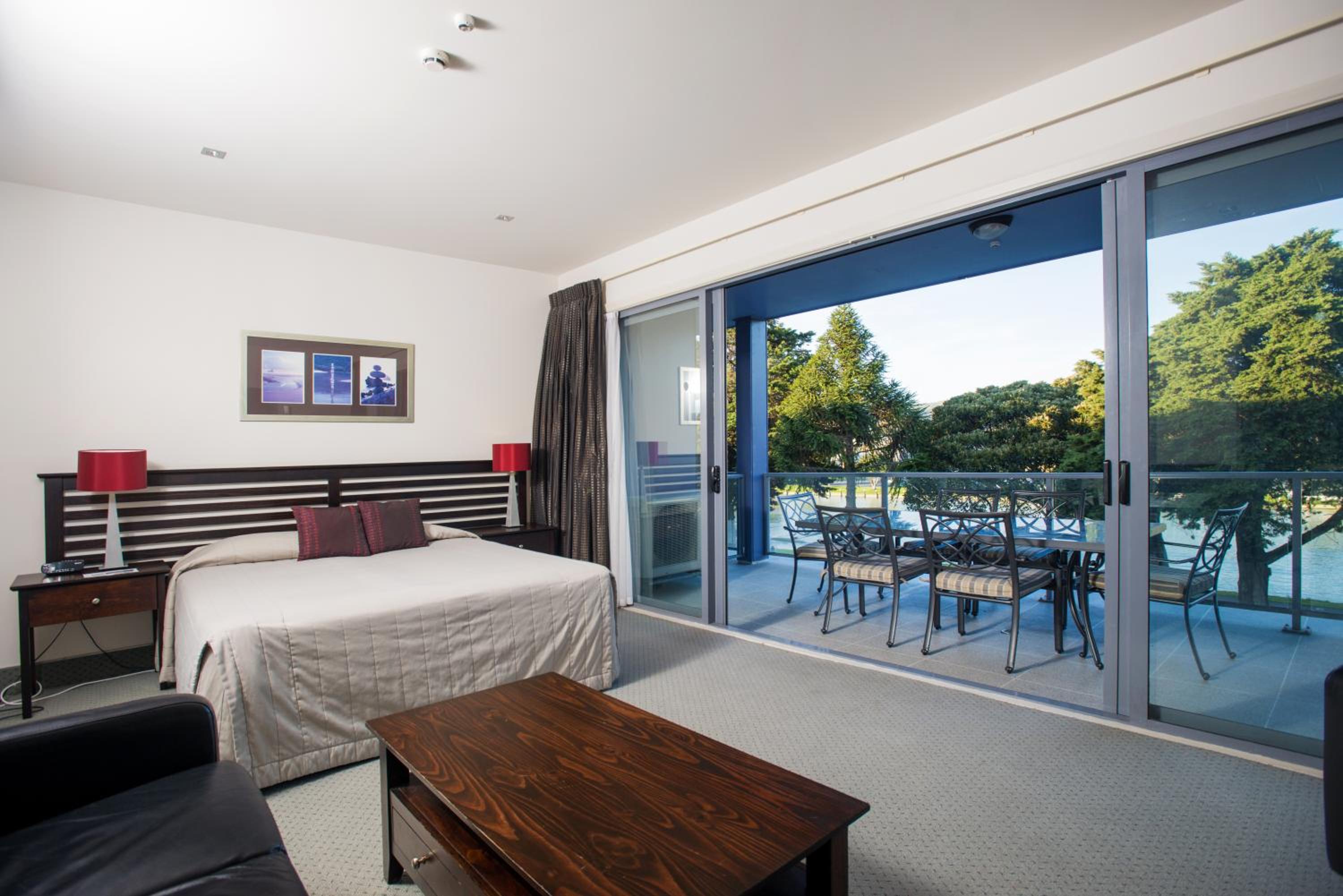 Executive Suite with River View photo 1