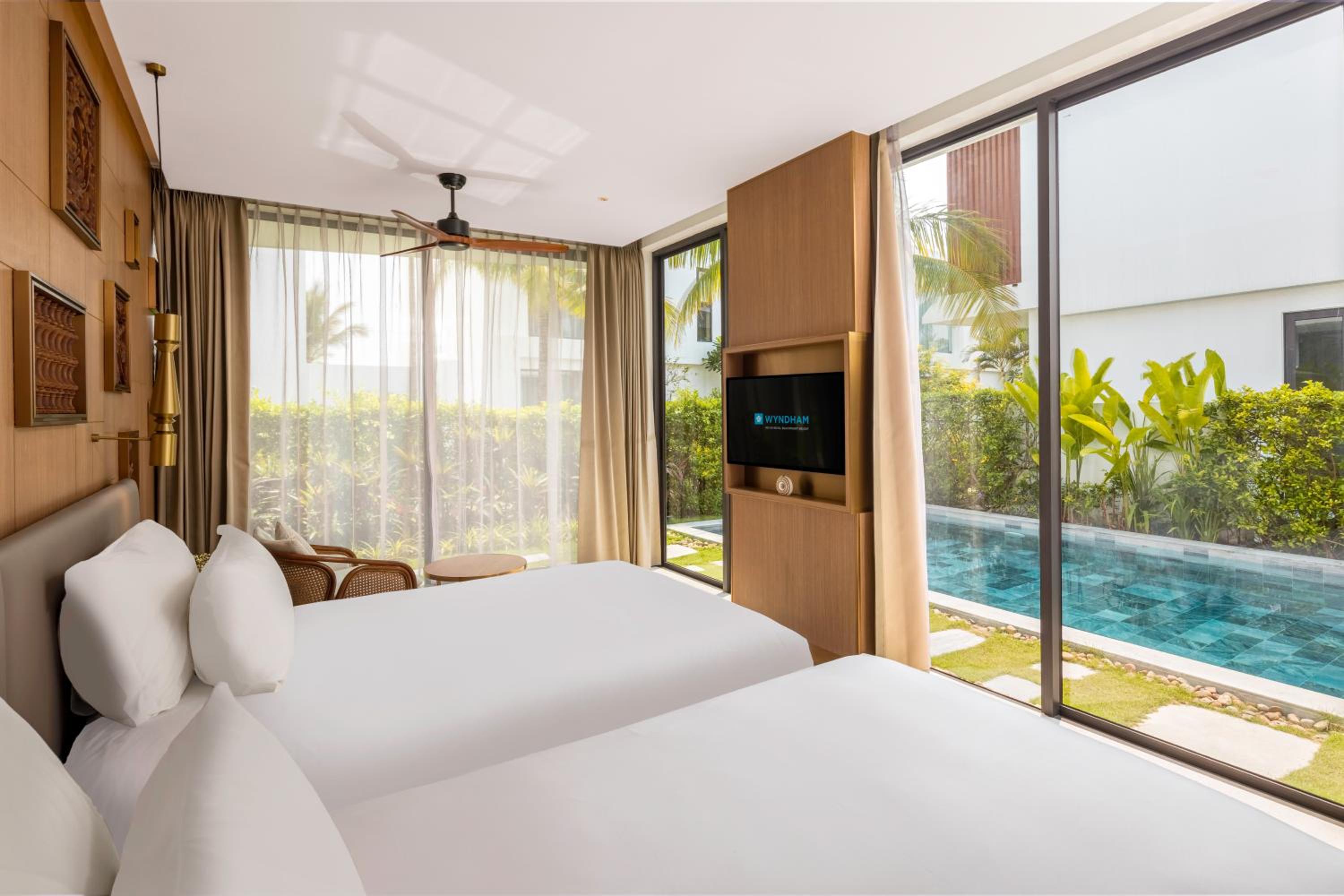 Villa Room With Partial Ocean View - Share Villa