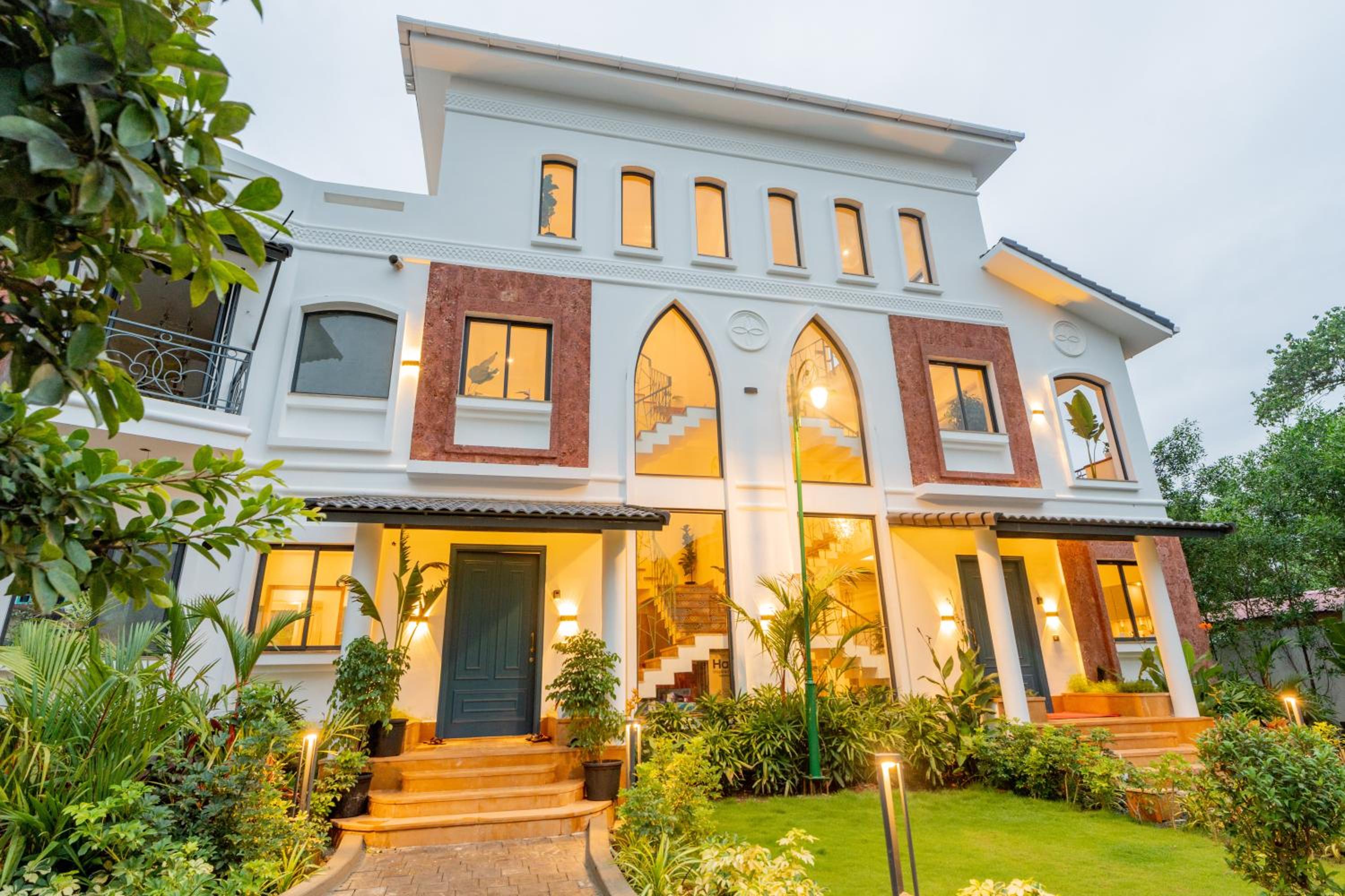 Villa photo 3