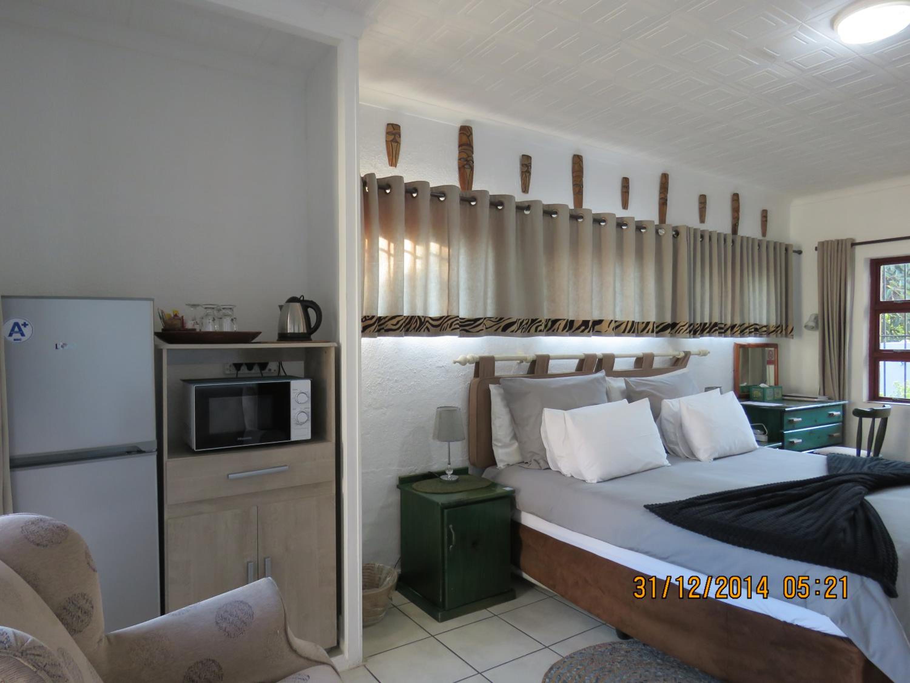 Twin/Double Room photo 3