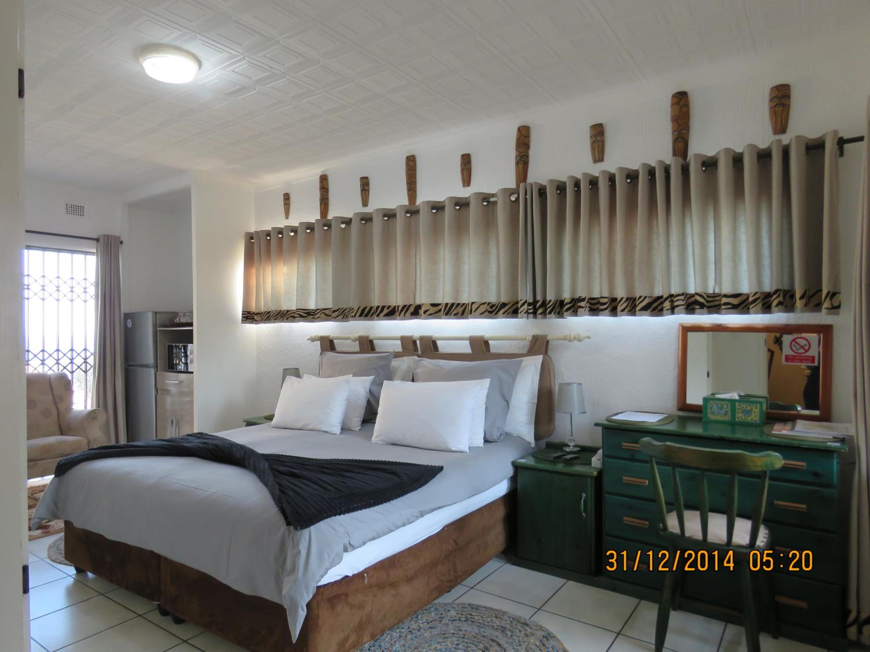 Twin/Double Room photo 1