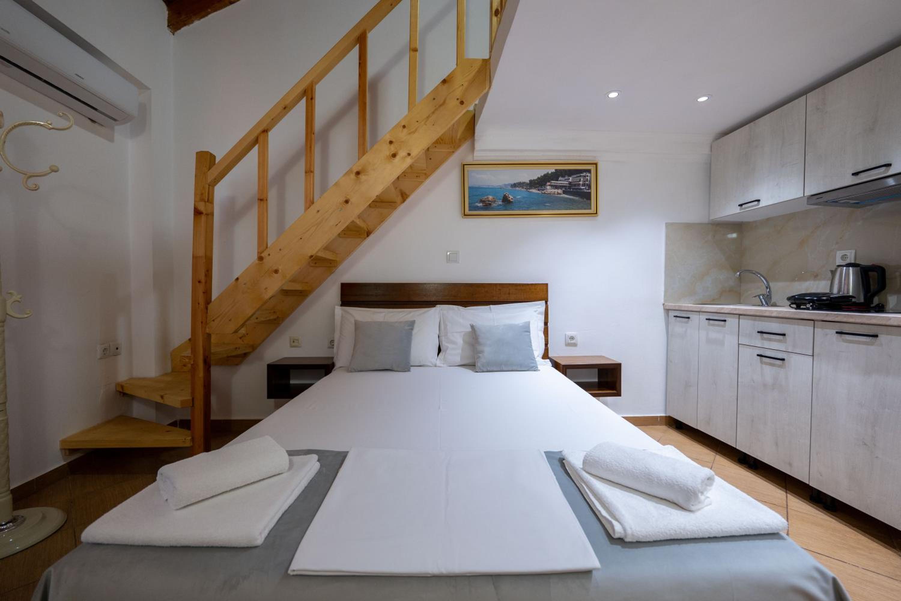 Duplex Apartment photo 2