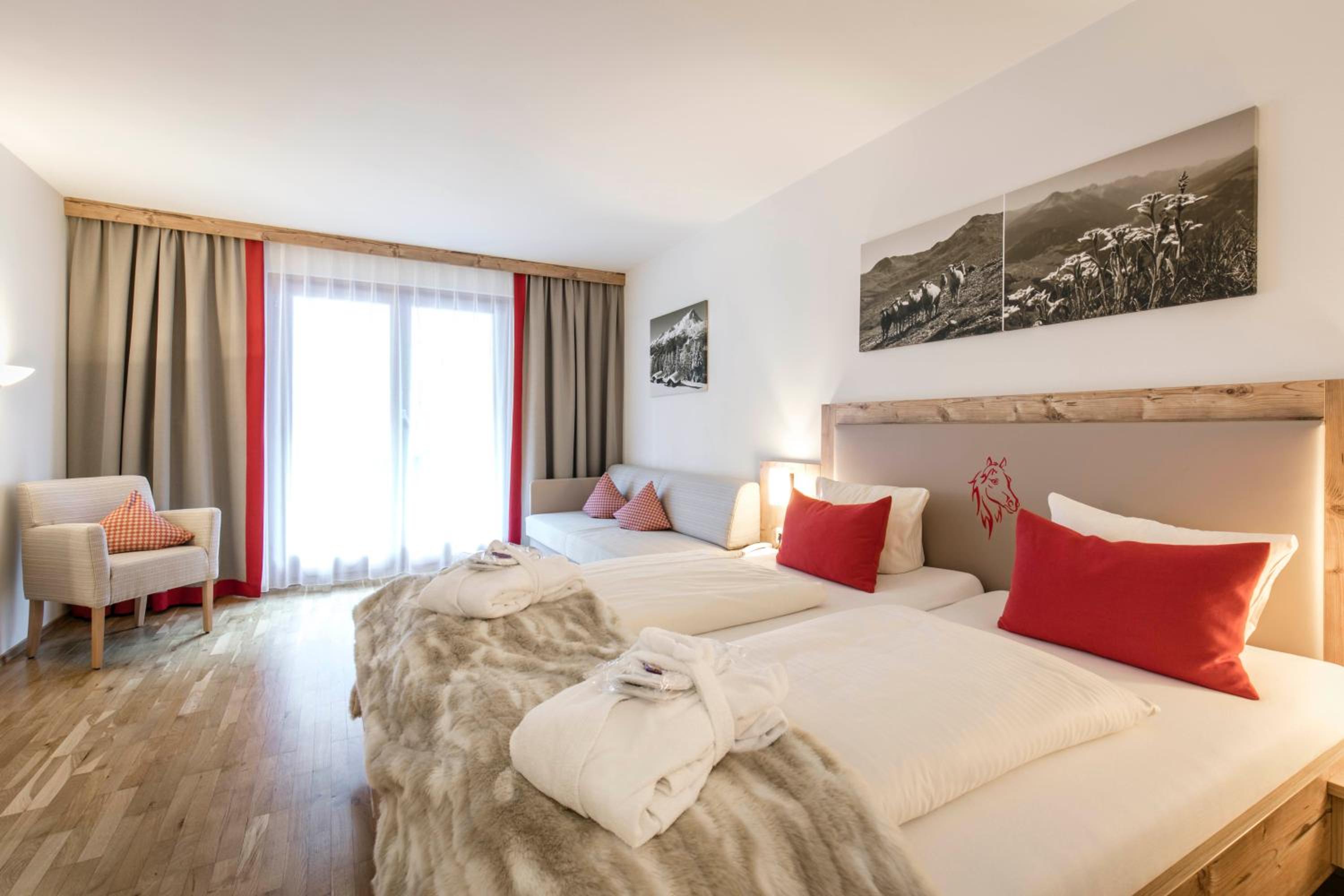 Deluxe Double Room with Balcony