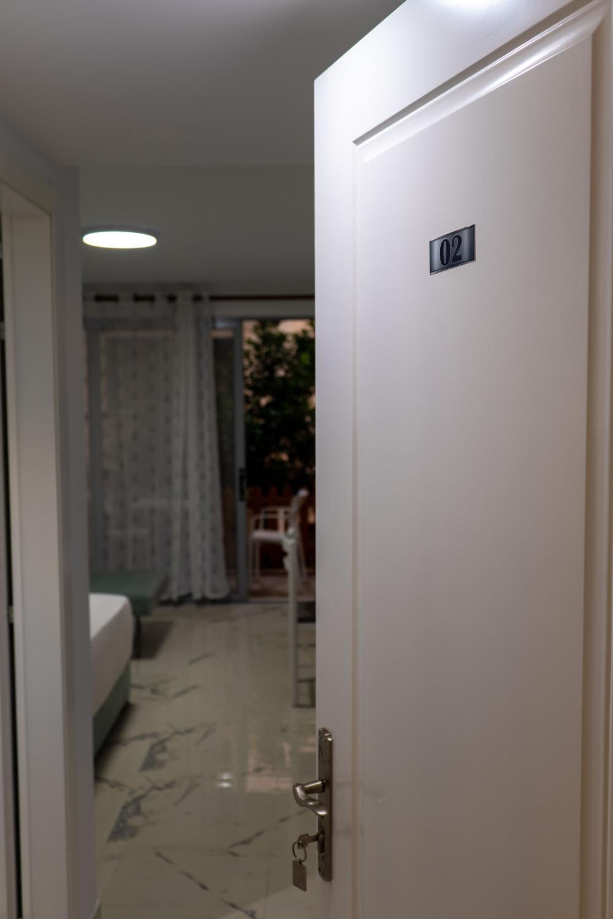 Basic Triple Room