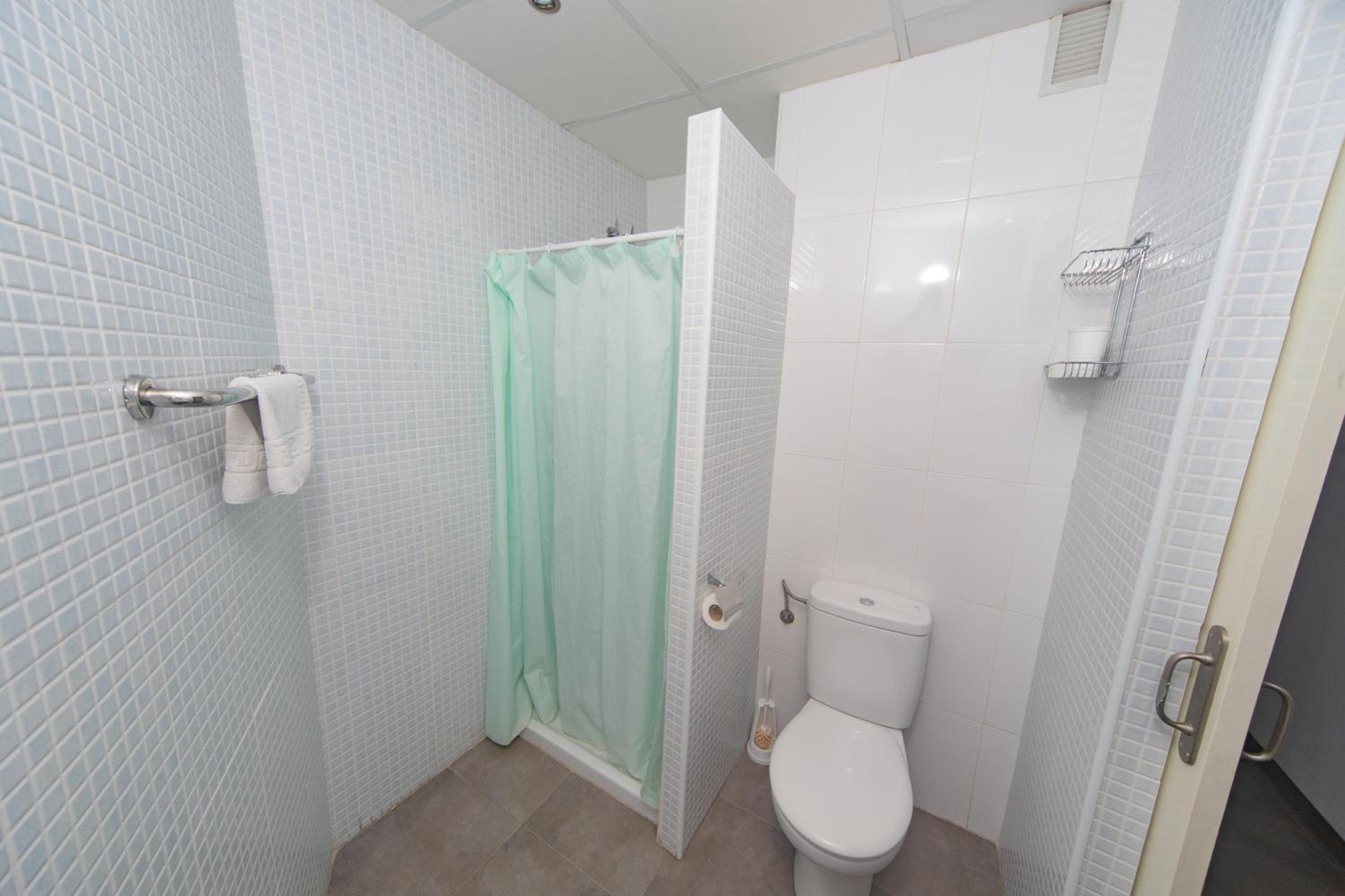 Triple Room - Photo 10