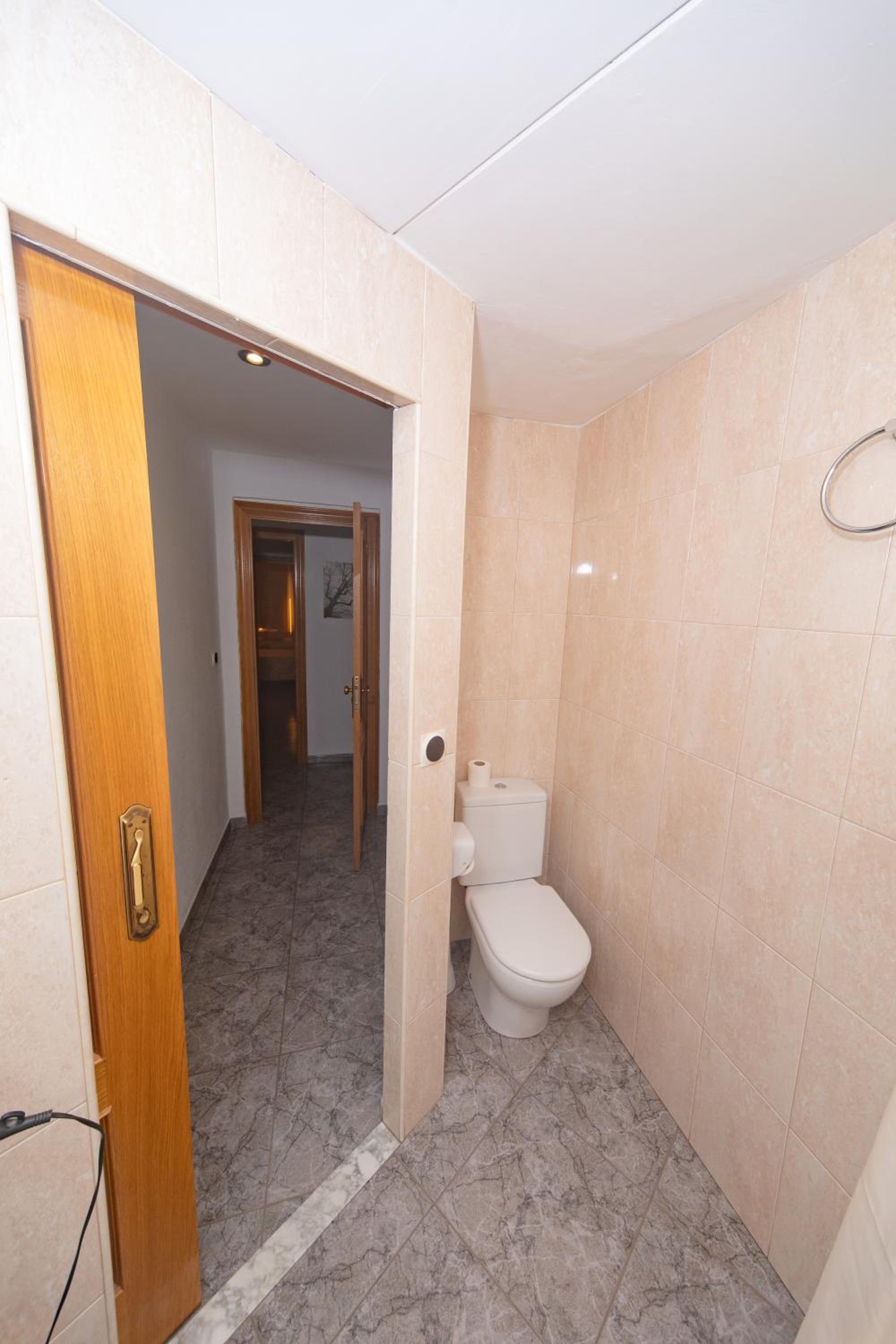 Triple Room - Photo 8