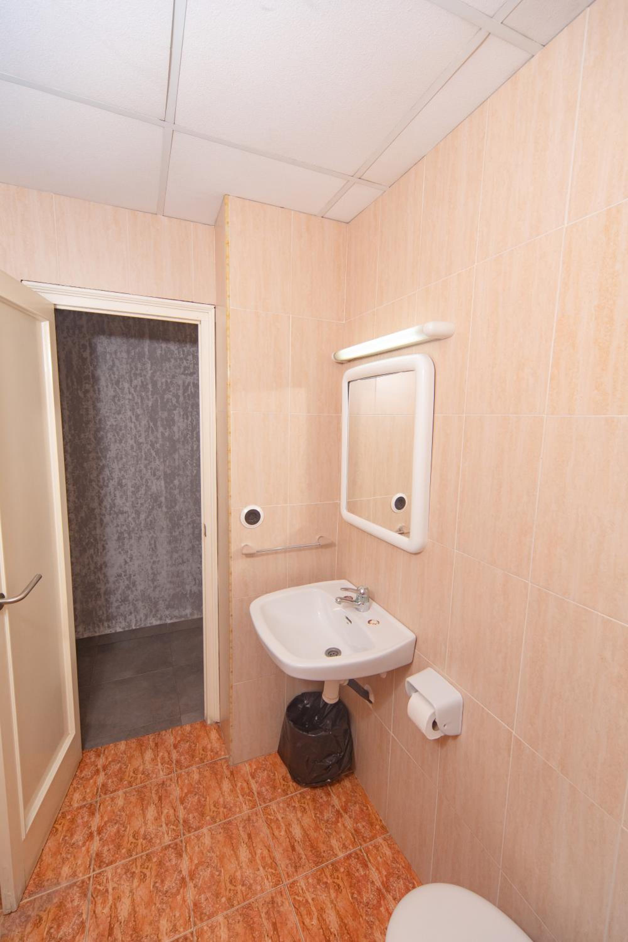 Quadruple Room - Photo 2