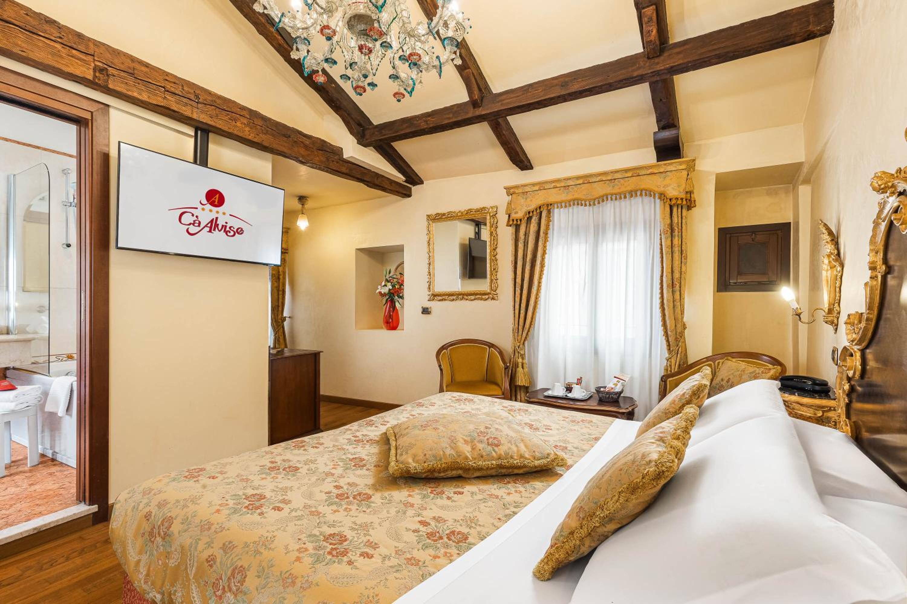 Classic Triple Room