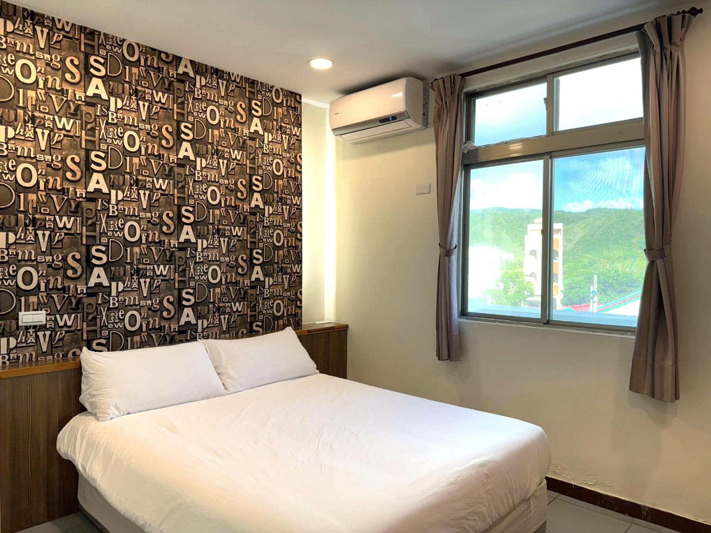 Standard Double Room photo 3