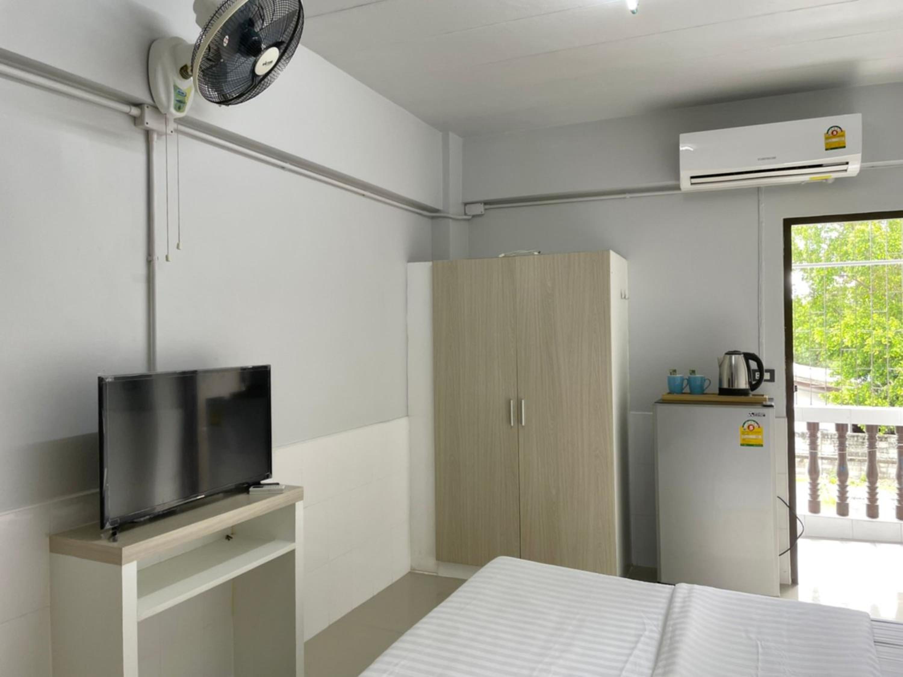 Standard Double Room photo 2