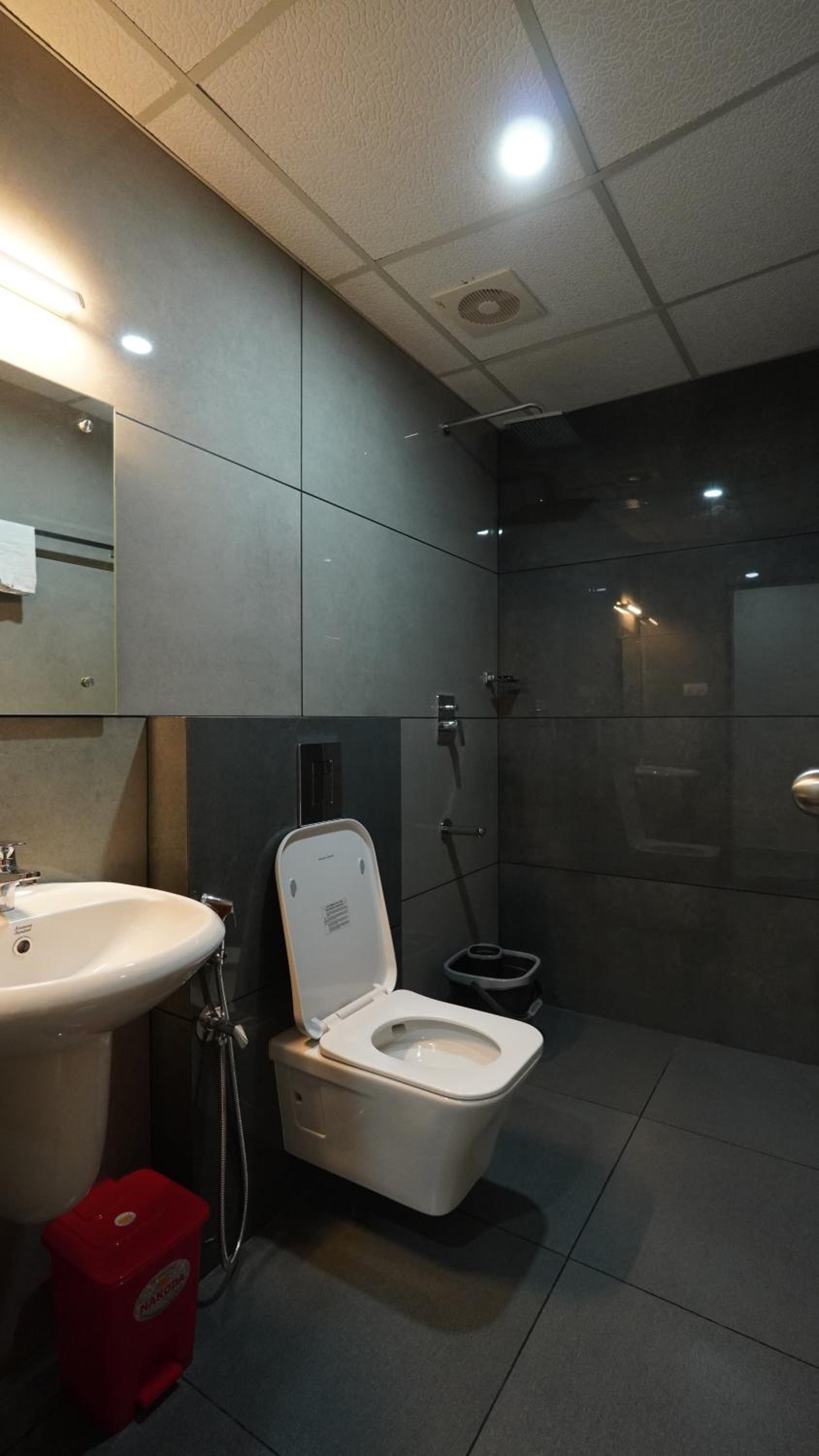 Deluxe Twin Room - Photo 5