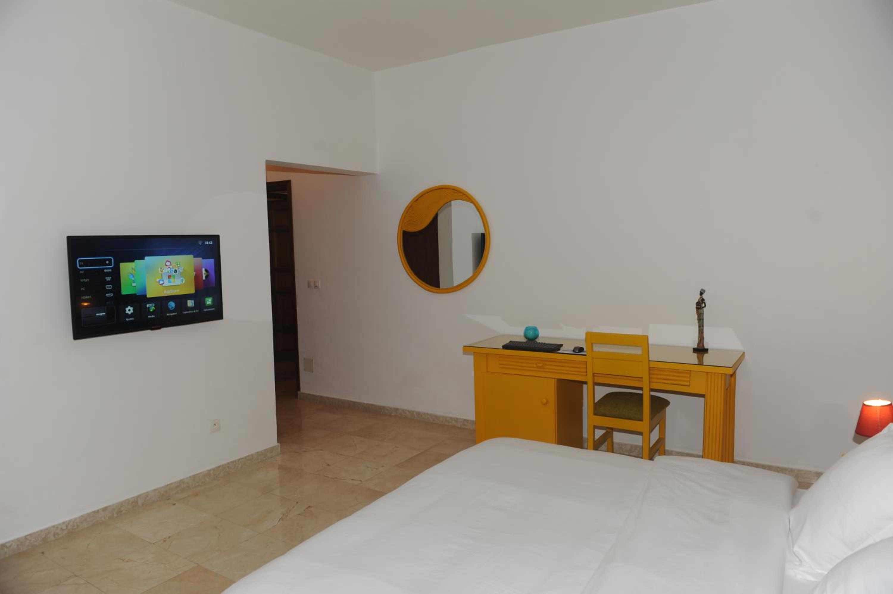 Junior Suite with Garden View photo 3