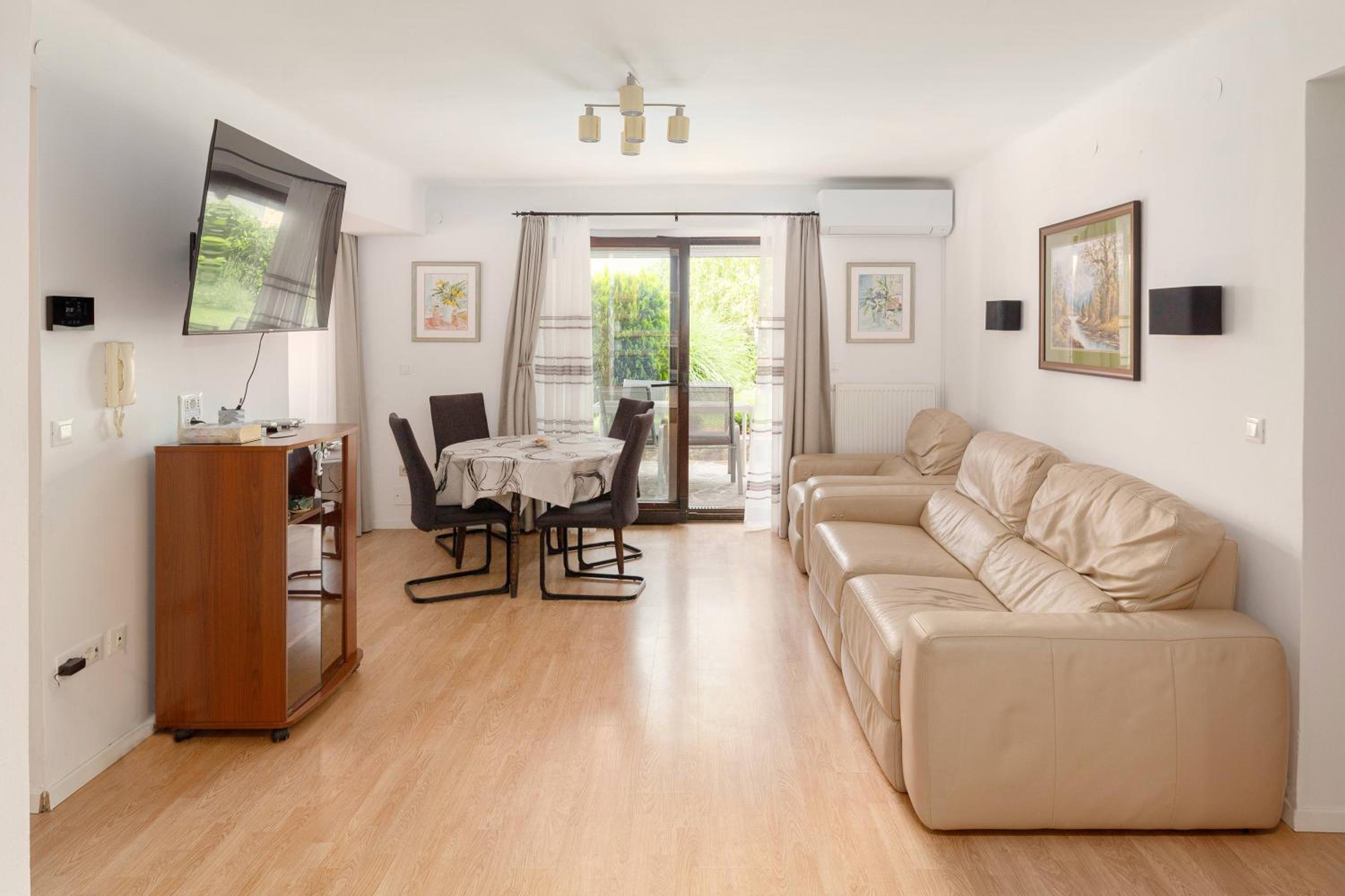 Apartment with Garden View photo 2