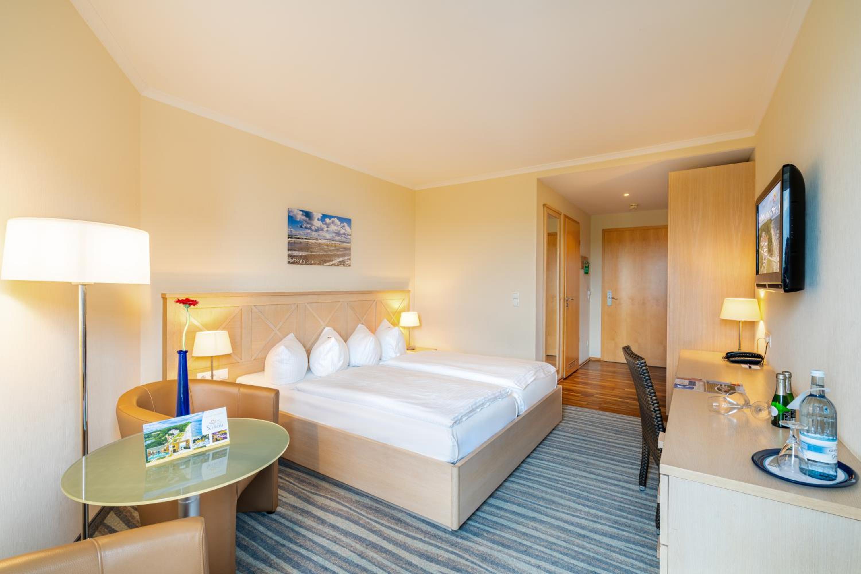 Double Room with Lake View