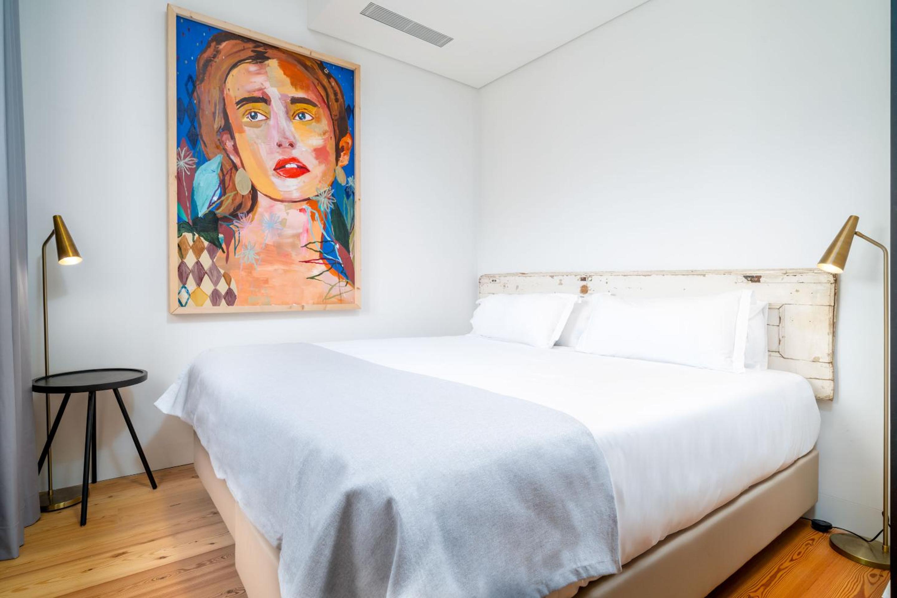 Economy Queen Room