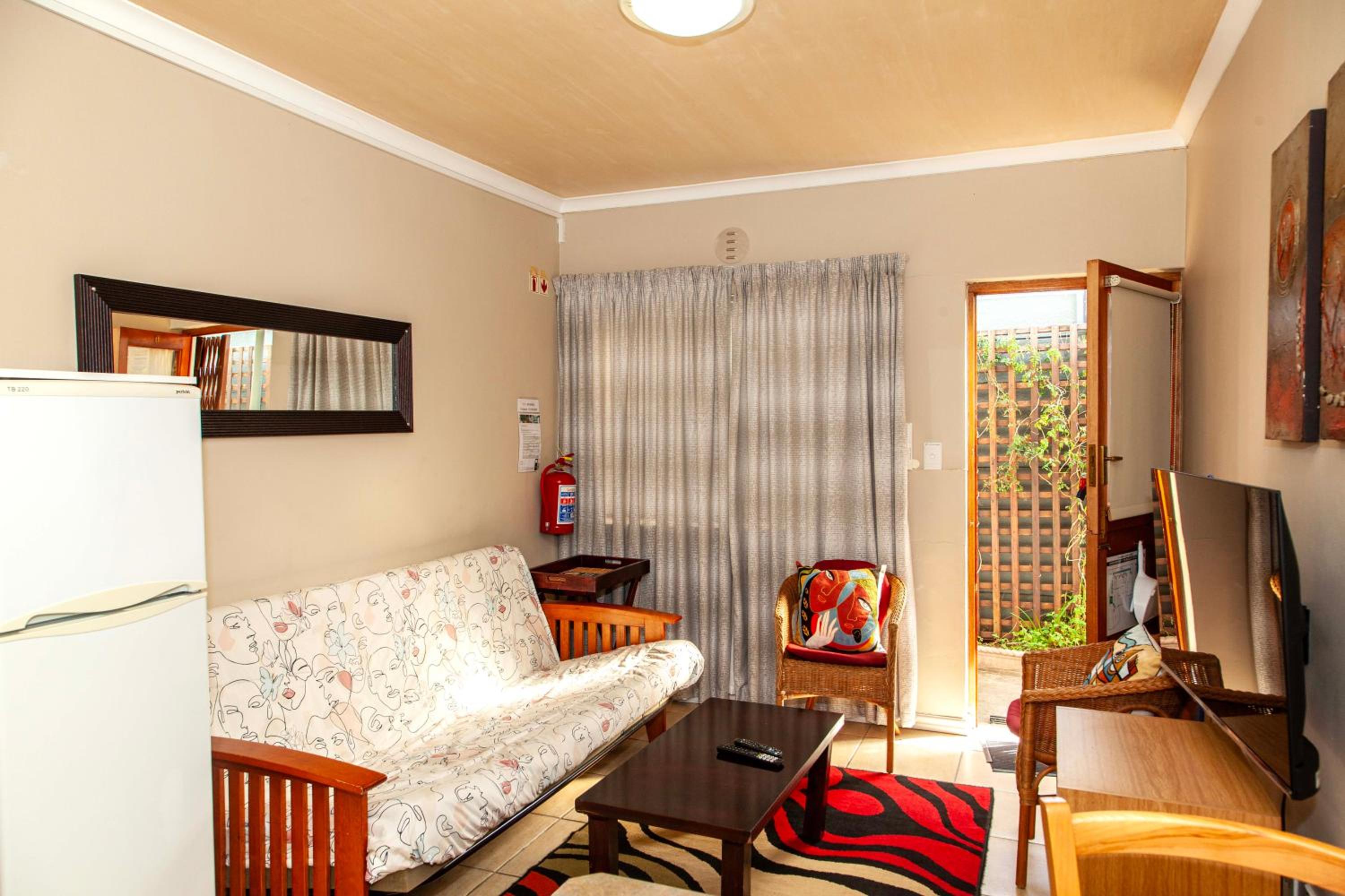 Apartment - Photo 1