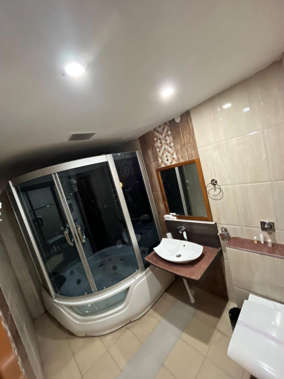 Presidential Suite photo 2