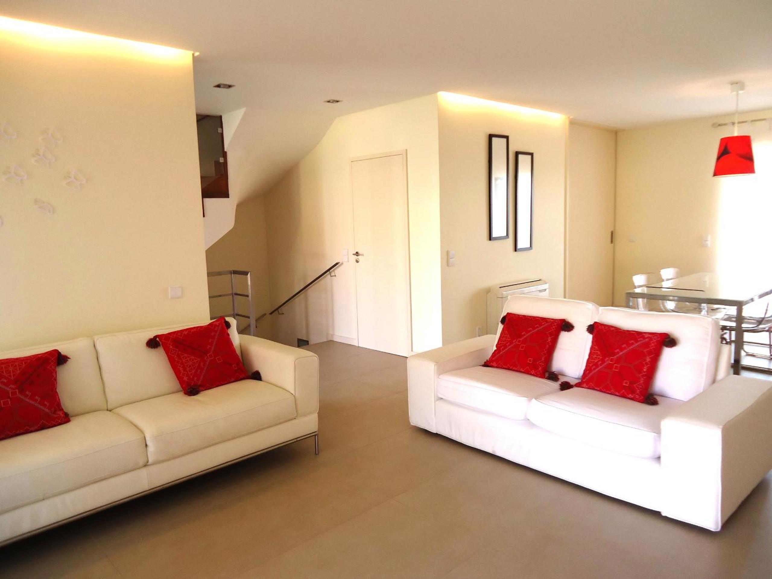 Three-Bedroom House photo 1