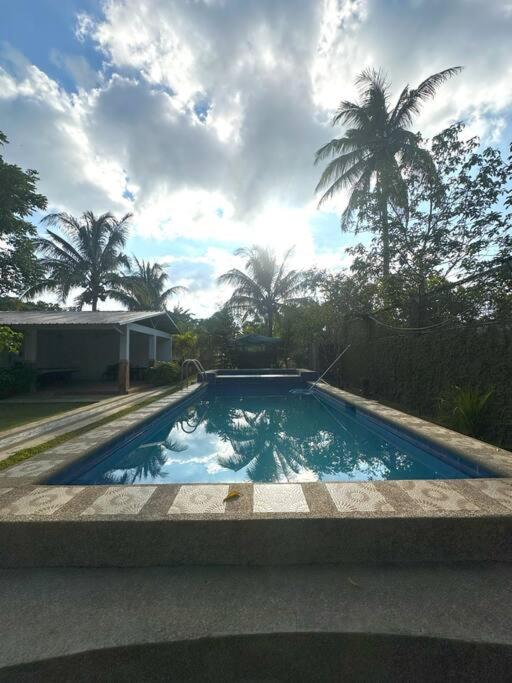 Three-Bedroom Villa photo 3